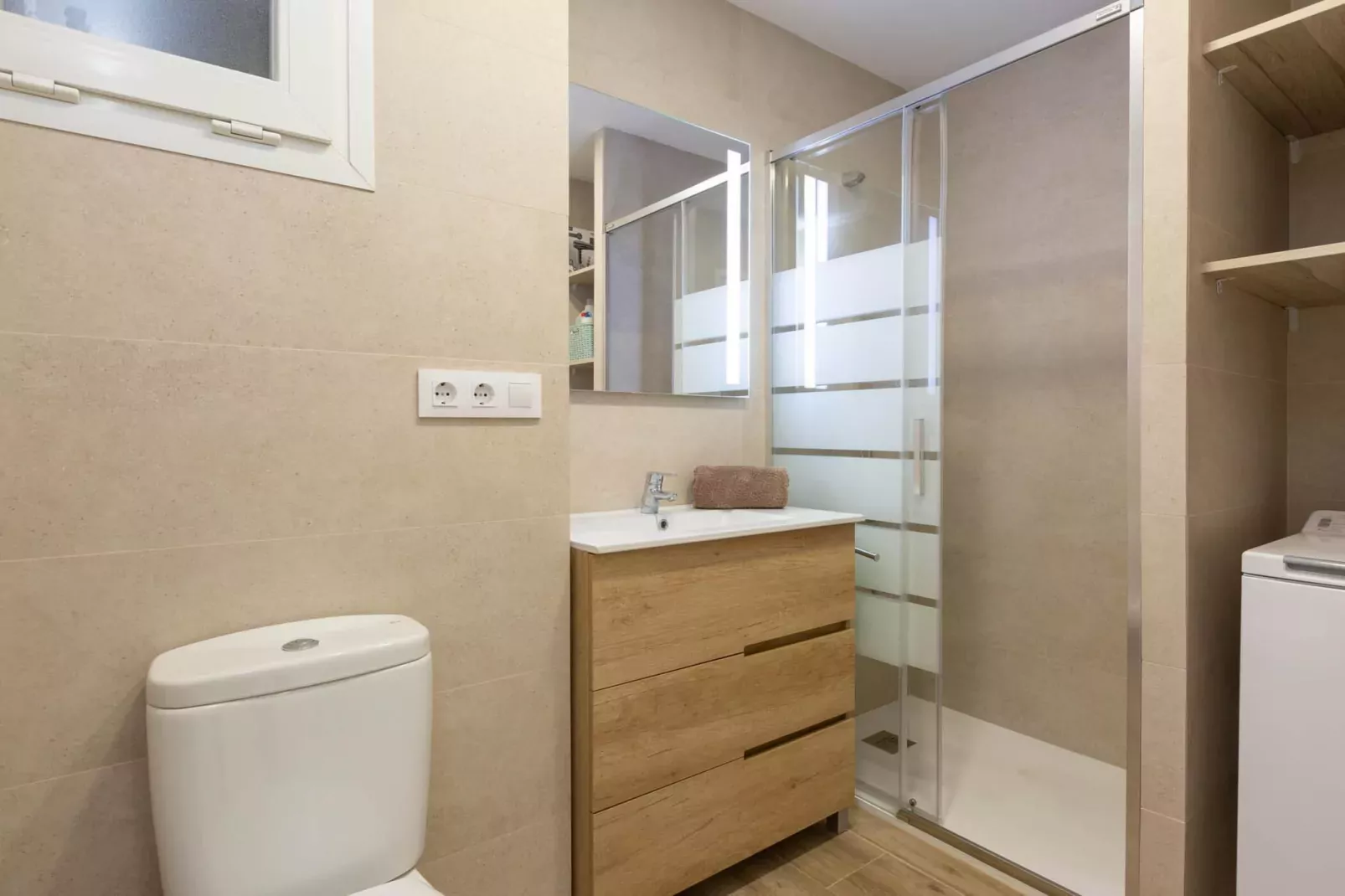 Costa Brava T-4-Badkamer