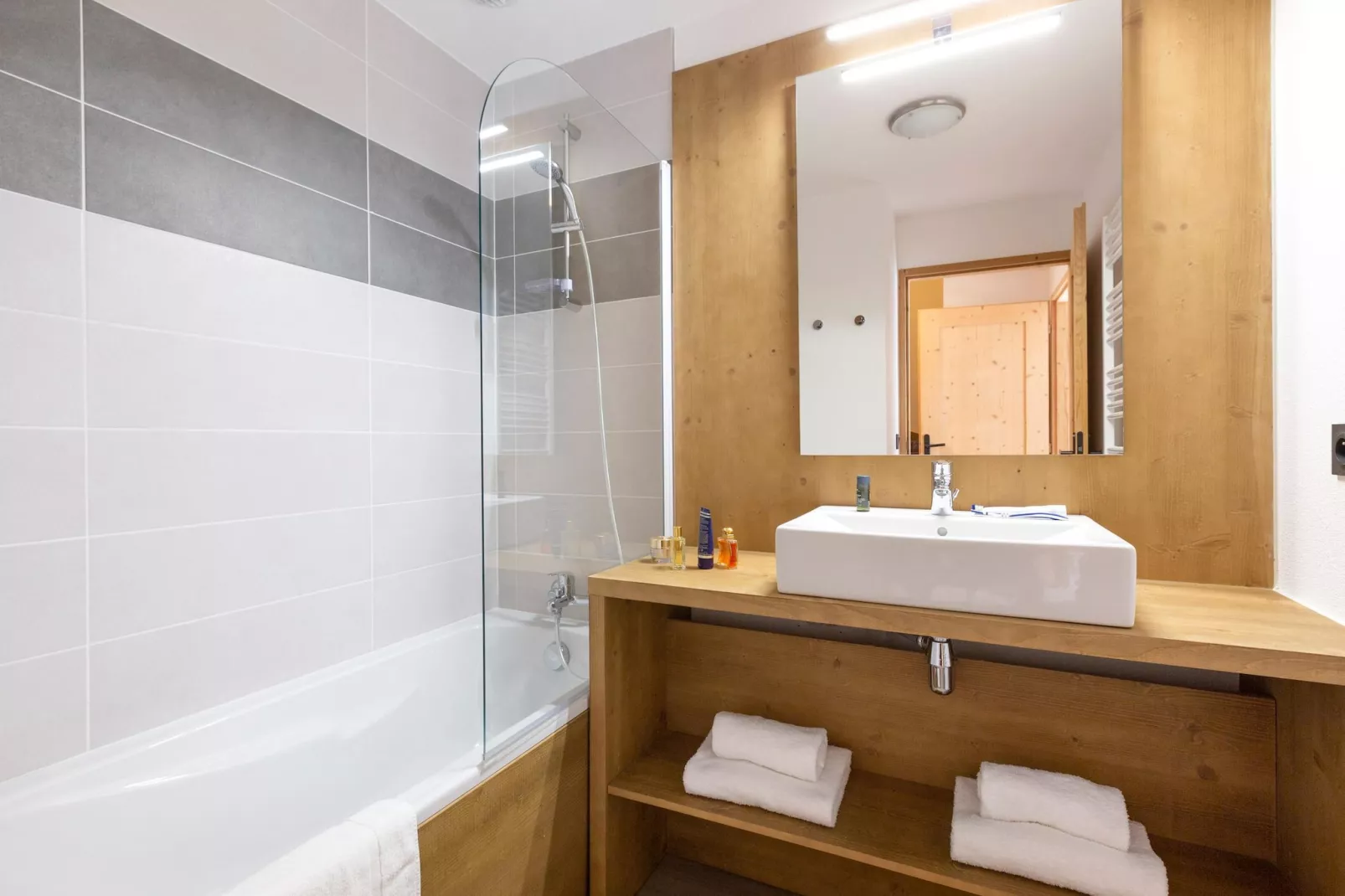 ARECHES BEAUFORT_S8L-Badkamer