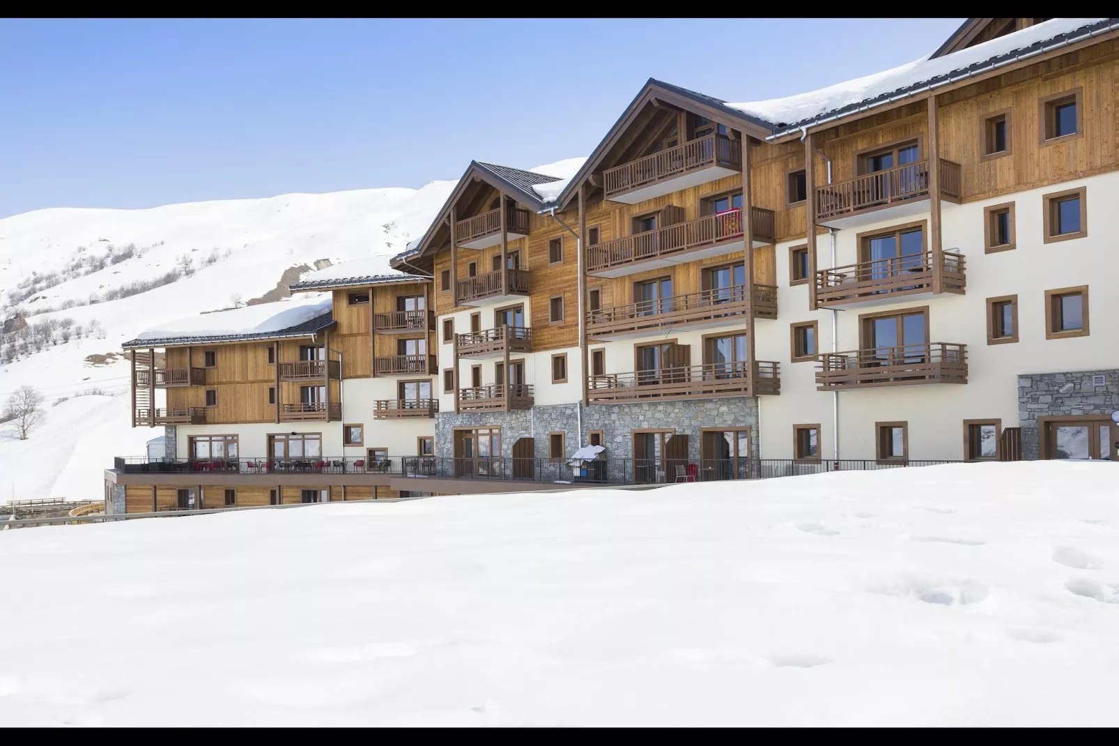 LES MENUIRES_S12V-Gebied winter 1km