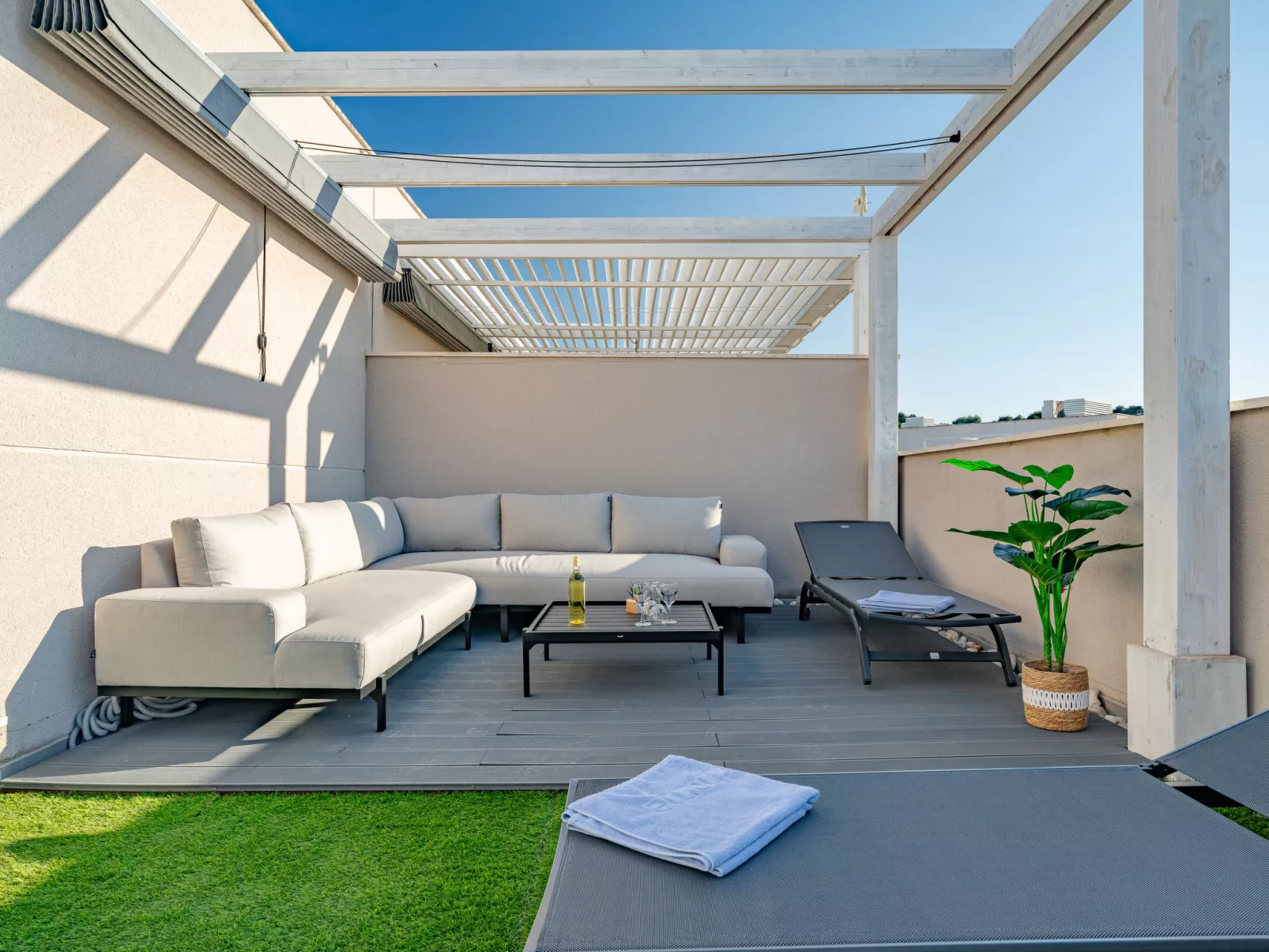Arenal Boutique Suite-Buiten