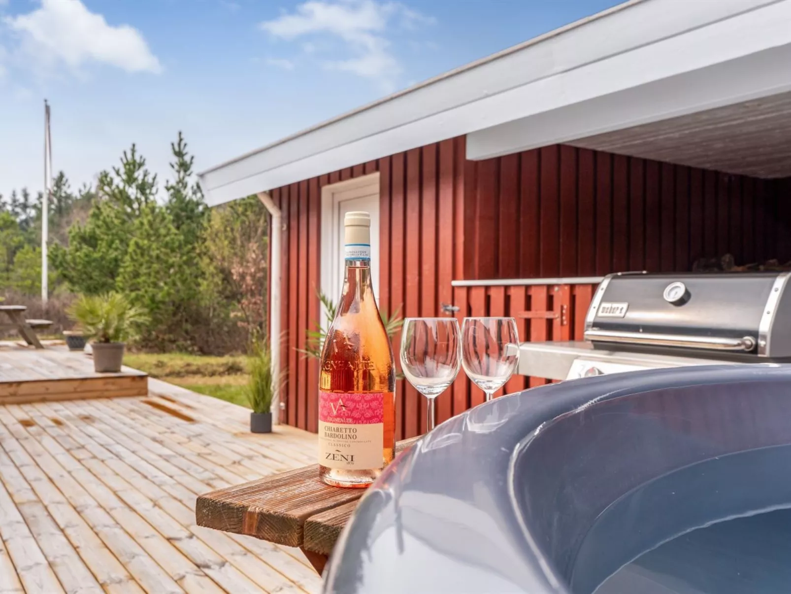 "Gunborg" - 2.5km from the sea-Buiten