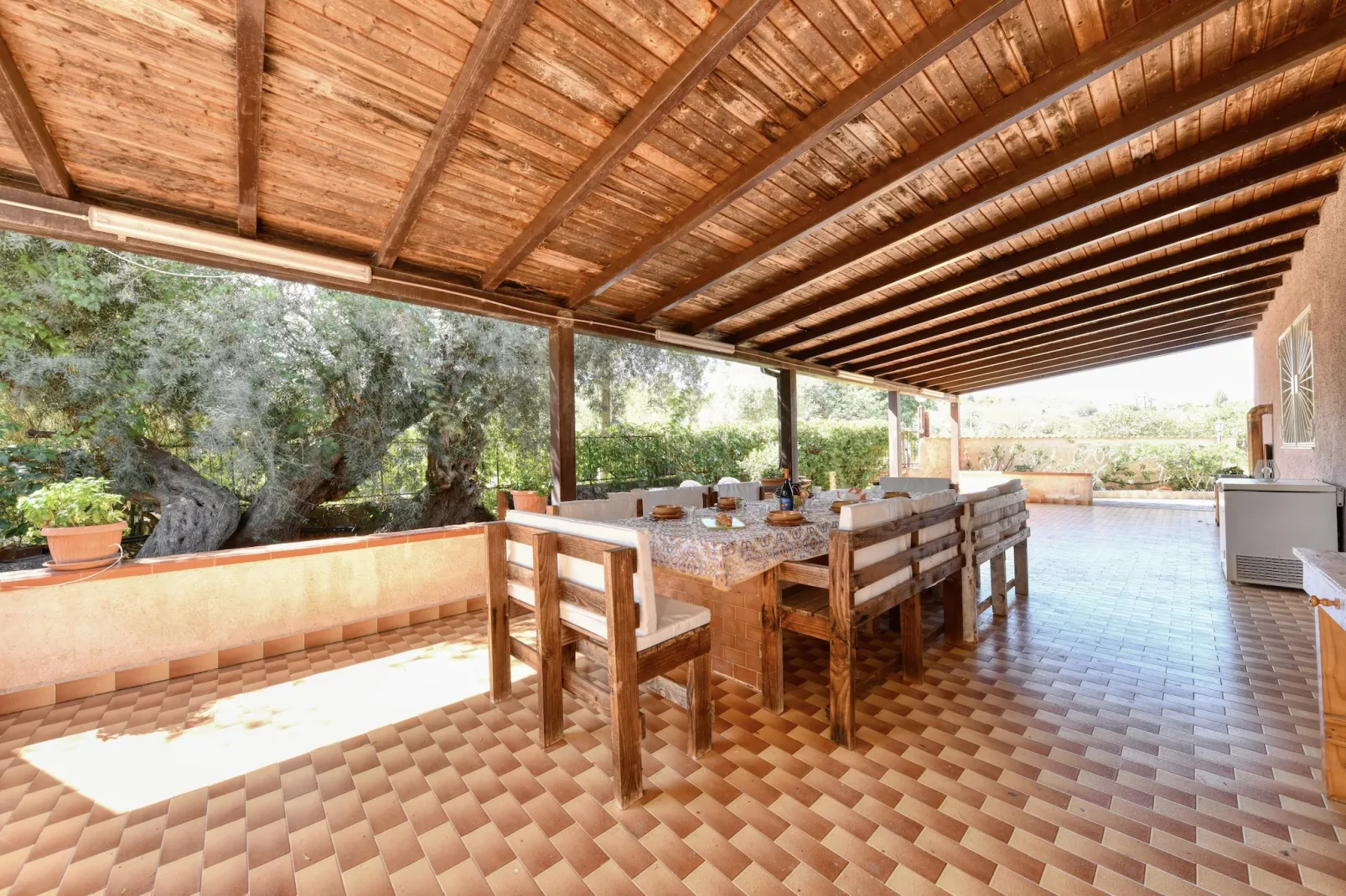 Villa Giugiò mit Privatpool-Terrasbalkon