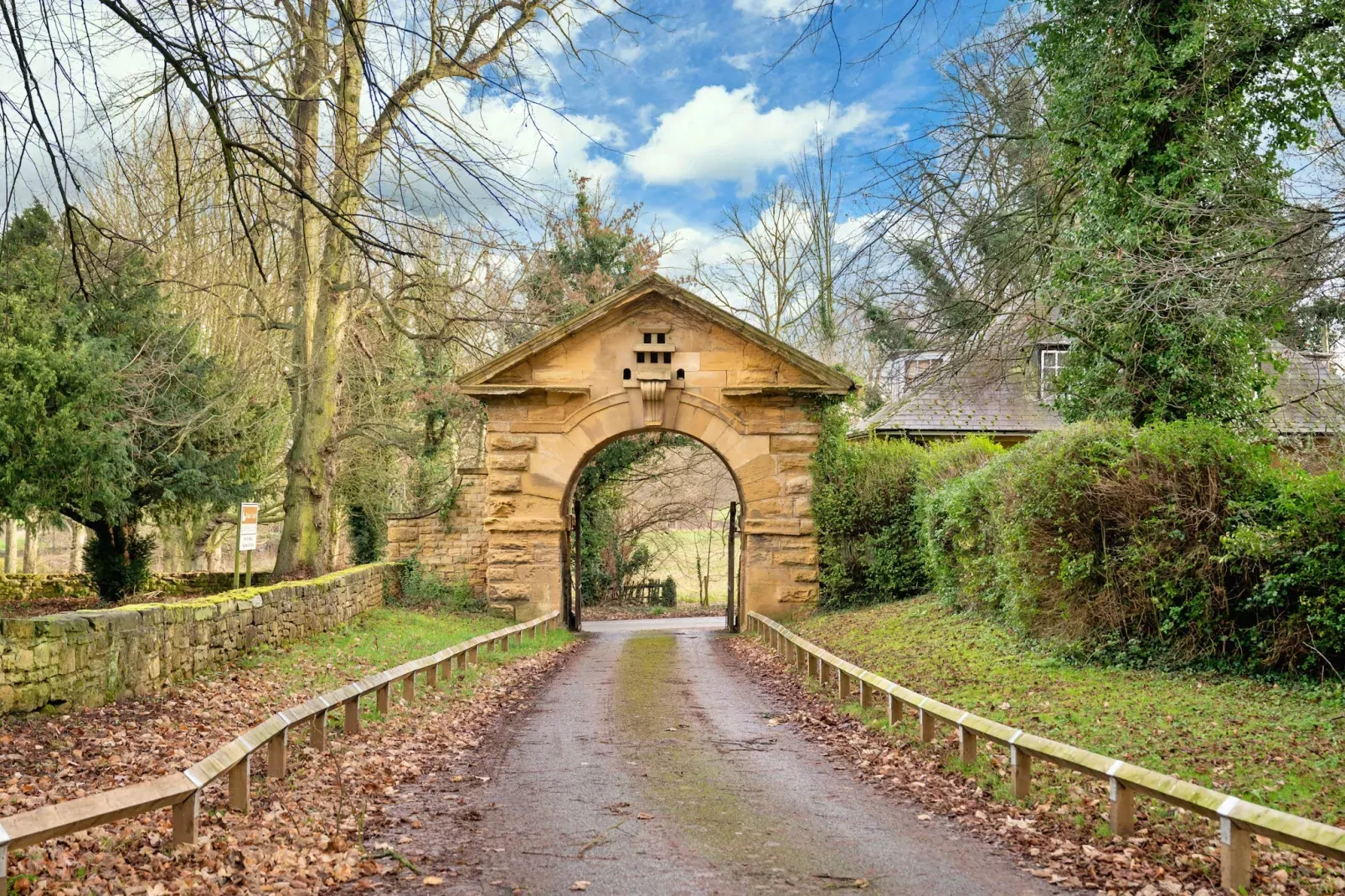 Hickleton Hall-Buitenlucht