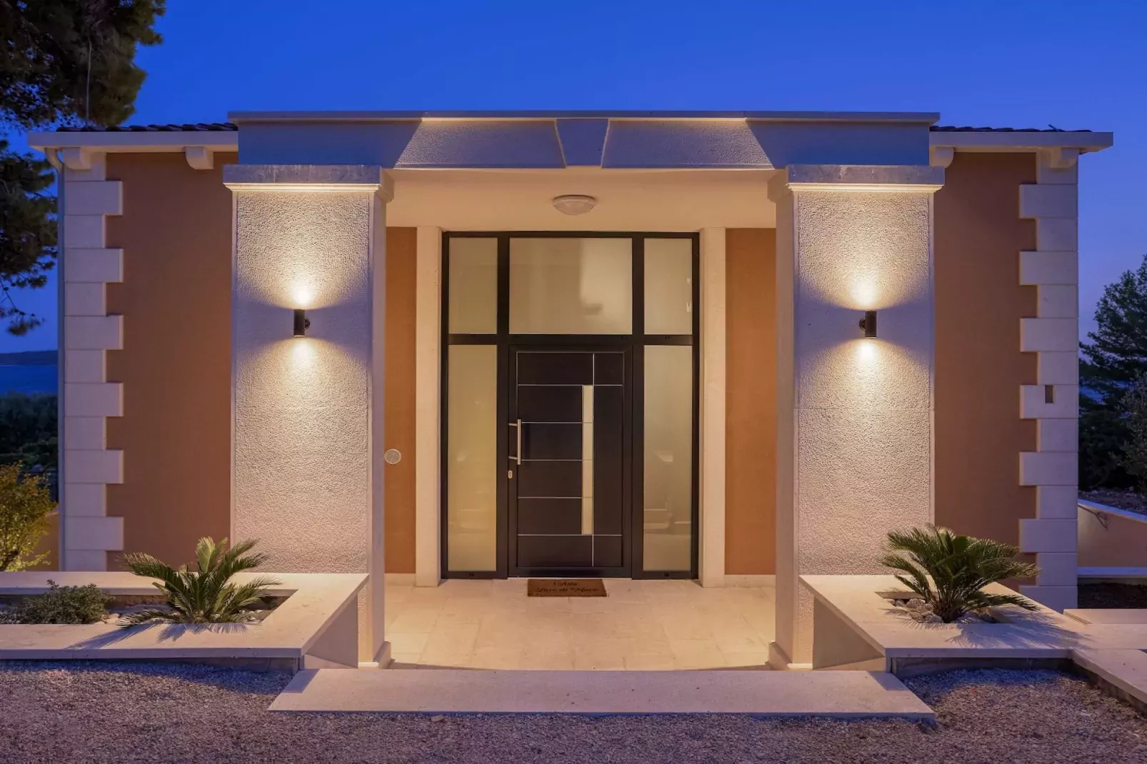 Villa Luce di Mare - Three Bedroom Villa with Pool-Buitenlucht