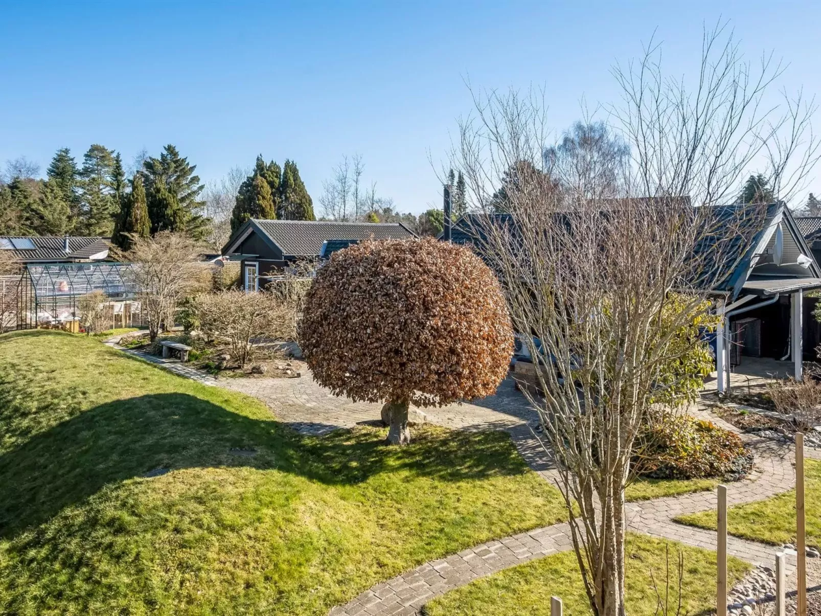 "Hughe" - 1.3km from the sea-Buiten