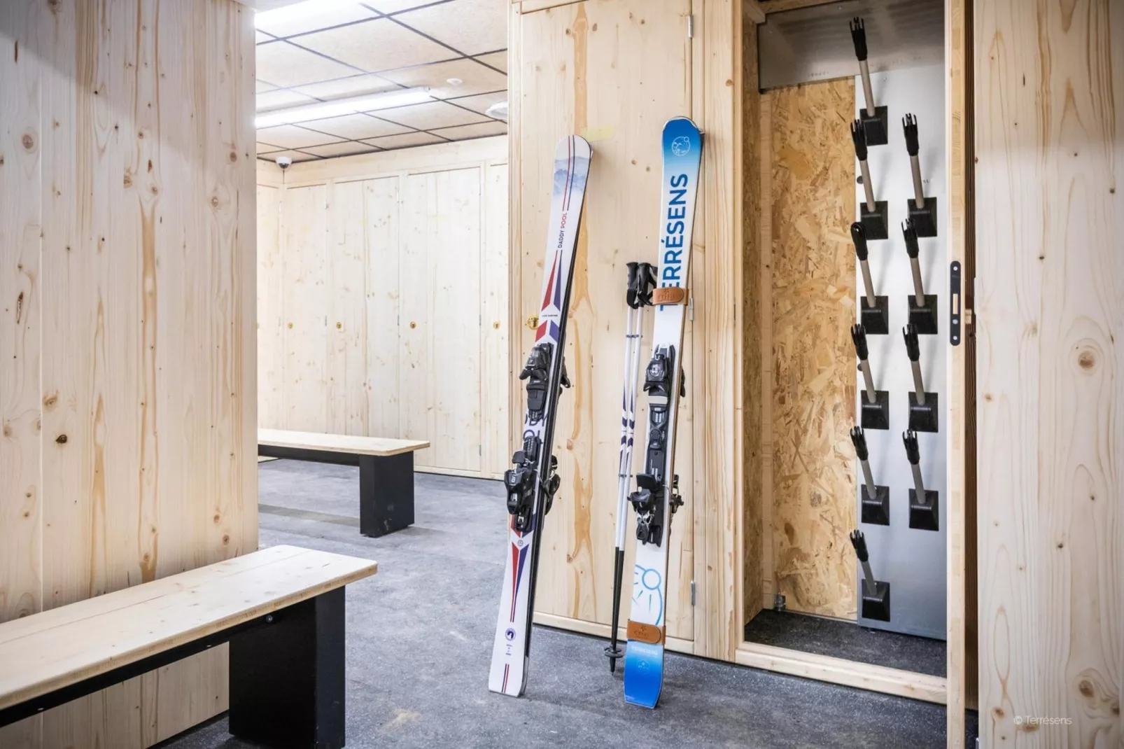 PLAGNE MONTALBERT Le Snoroc- A48P