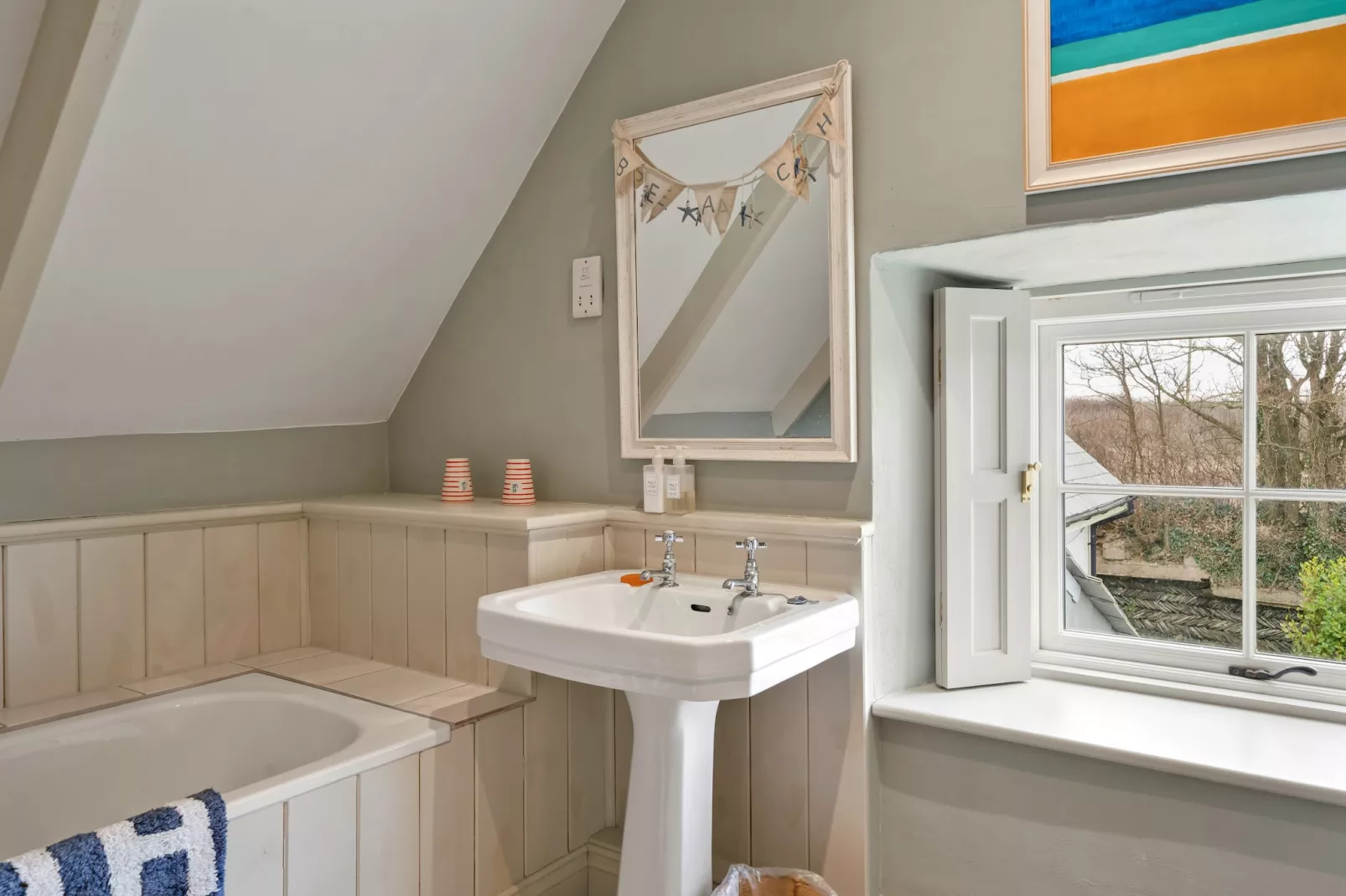 St Eval School House-Badkamer