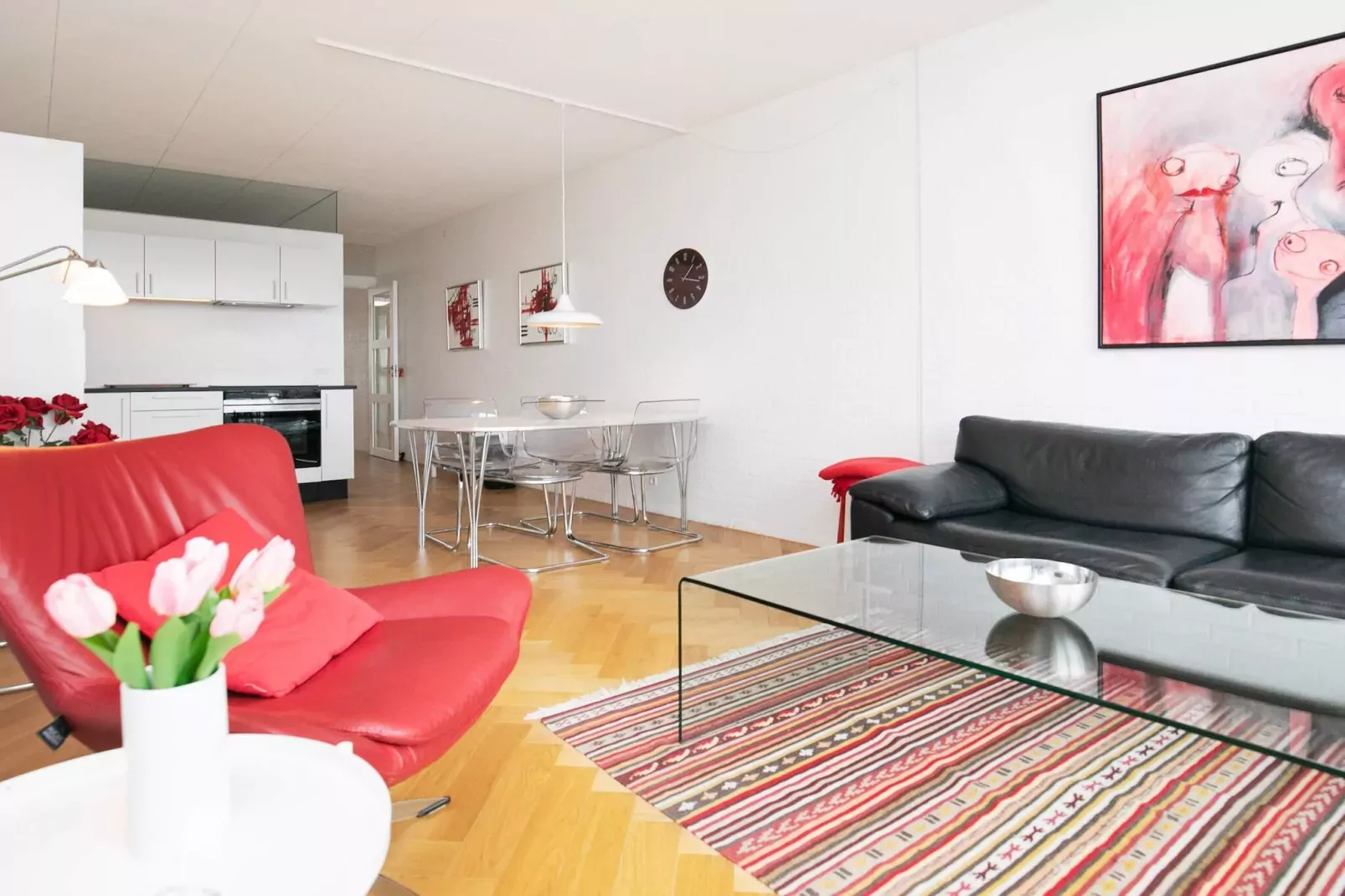 2 room w/seaview-Binnen