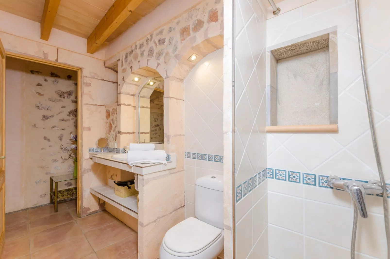 Can Gelat-Badkamer