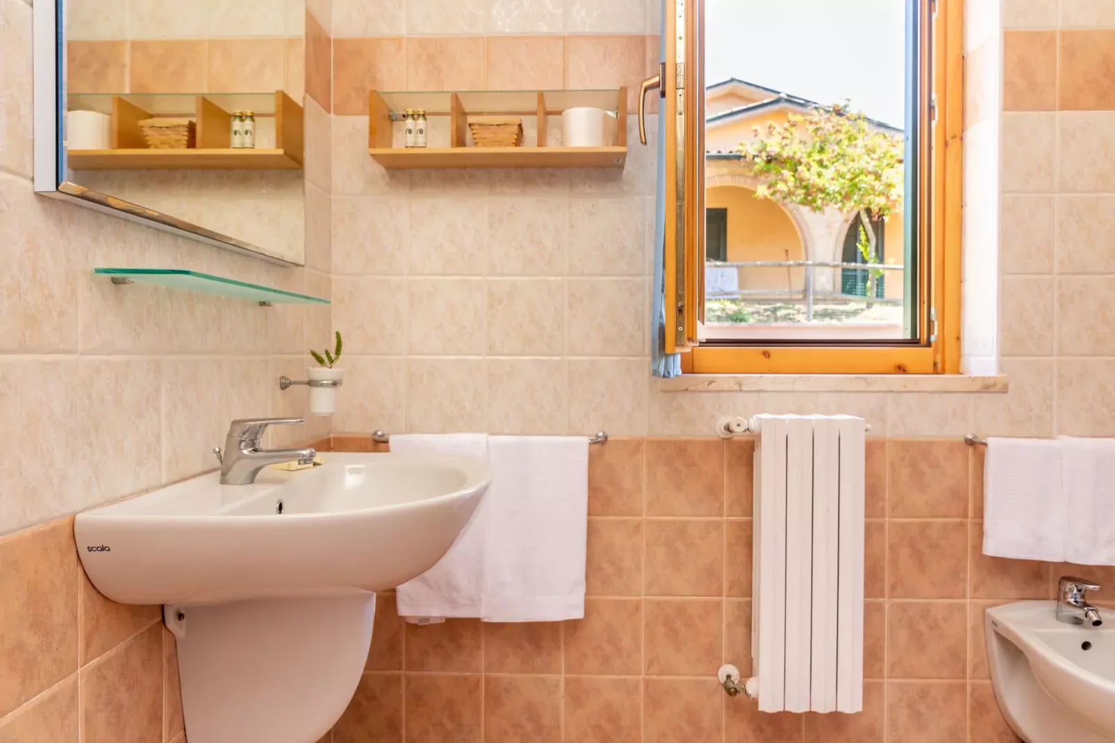 Pian Dei Mucini / APARTMENT TYPE A 3-Zi-App -Smart 40 qm-Badkamer