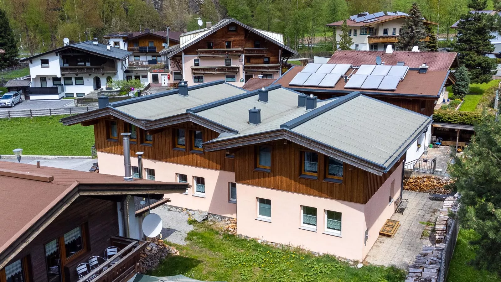 Haus Oliver 1-Buitenkant zomer