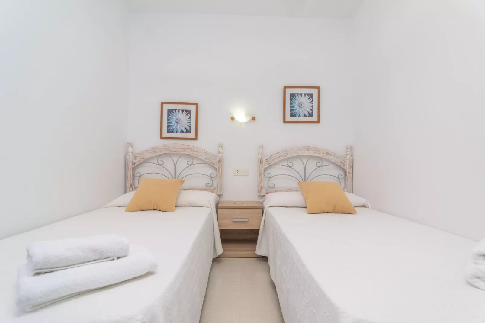 Villa Marina (cala En Porter)-Image-tags.