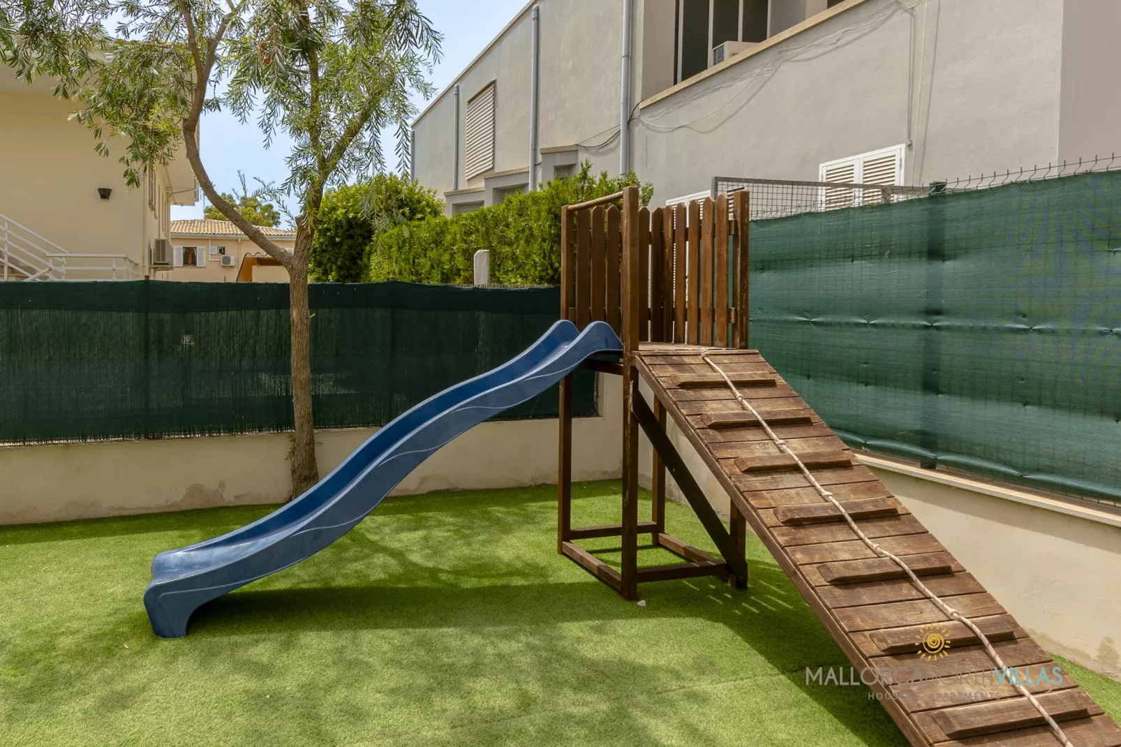 VILLA IOLA IDEAL PARA FAMILIAS A 150M DE LA PLAYA-Faciliteiten