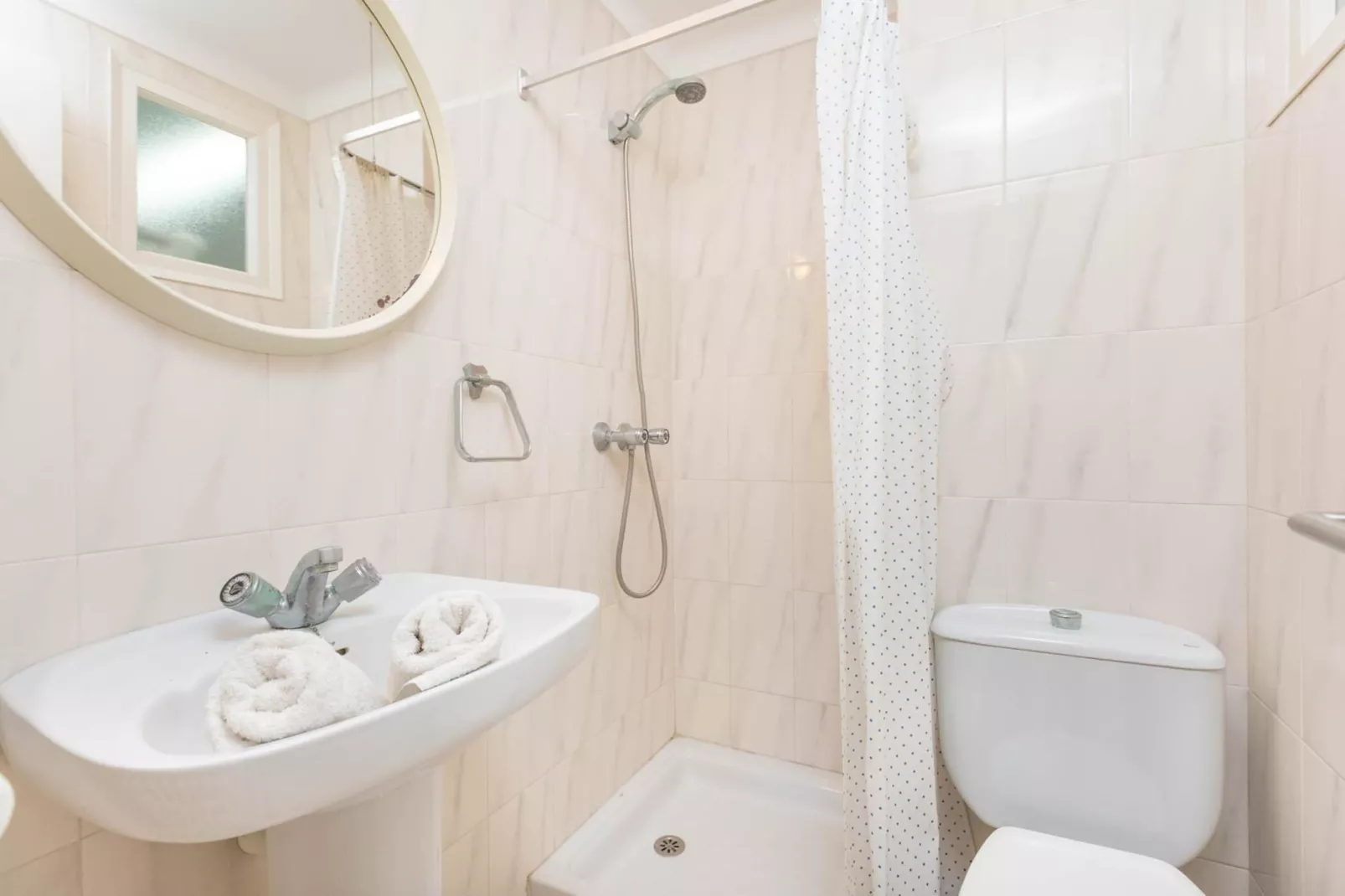 Carena Pl-Badkamer