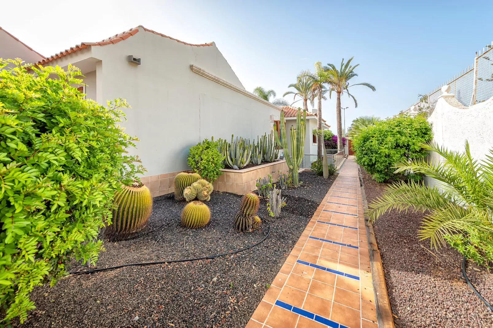 EXCLUSIVE HOME MASPALOMAS-Tuinen zomer