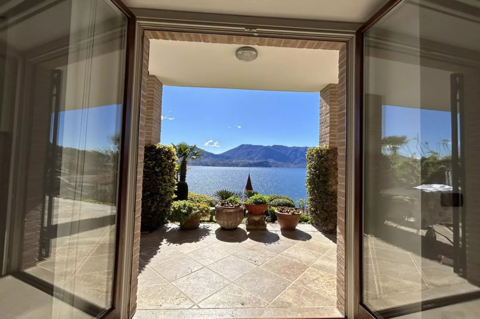 Villa Gonte-Uitzicht zomer