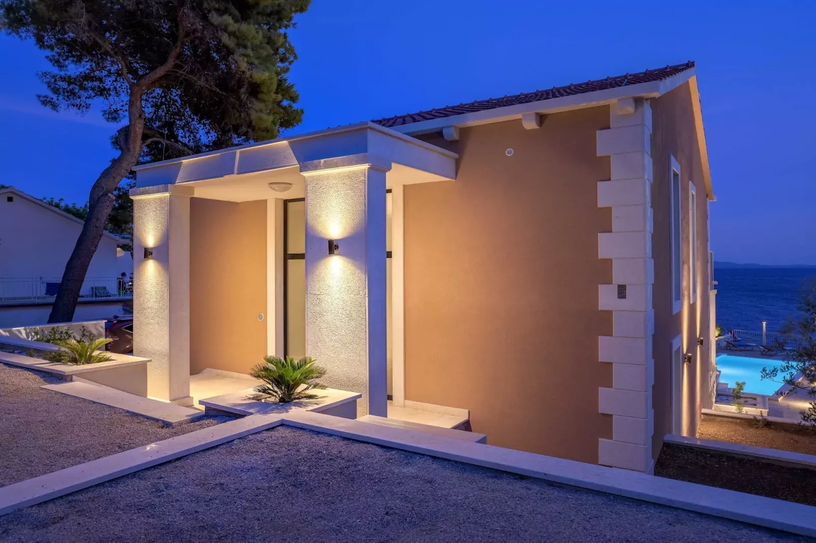 Villa Luce di Mare - Three Bedroom Villa with Pool-Buitenlucht
