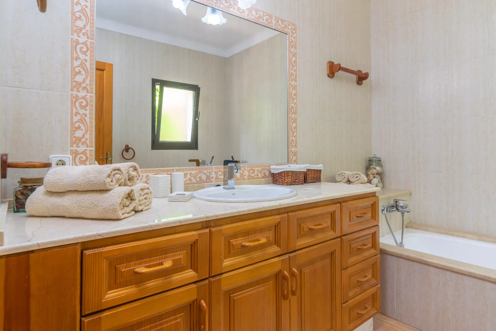 Sa Roca Blanca-Badkamer