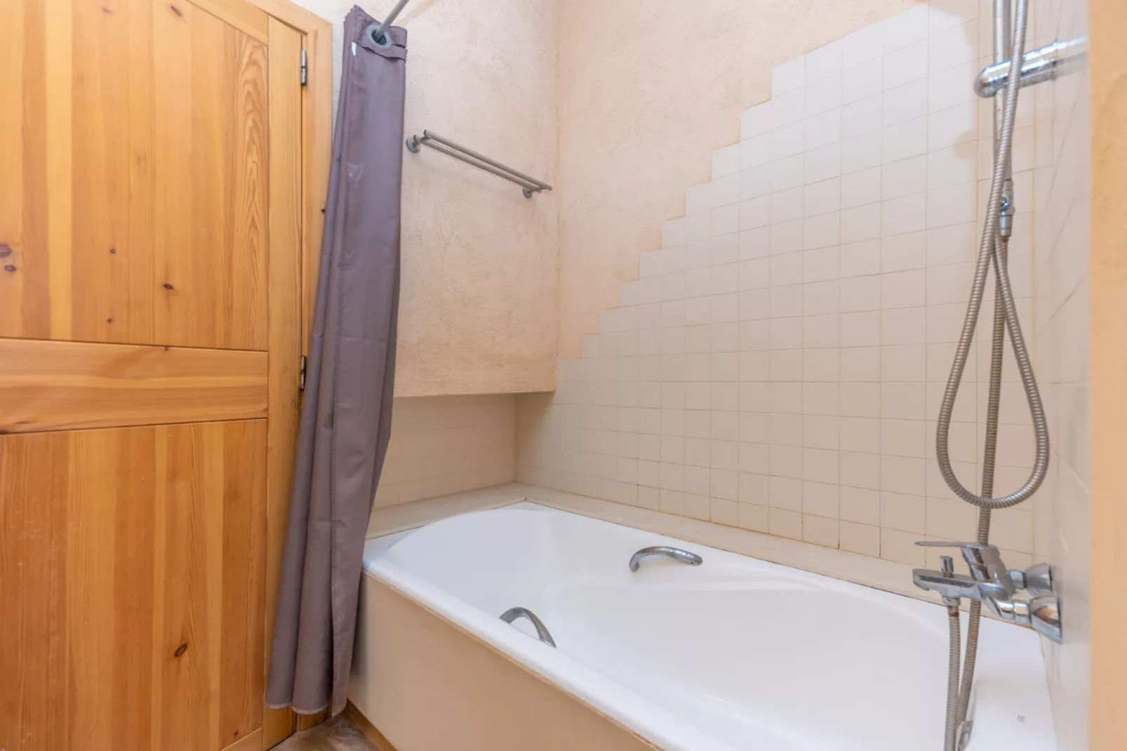 Son Floriana-Badkamer