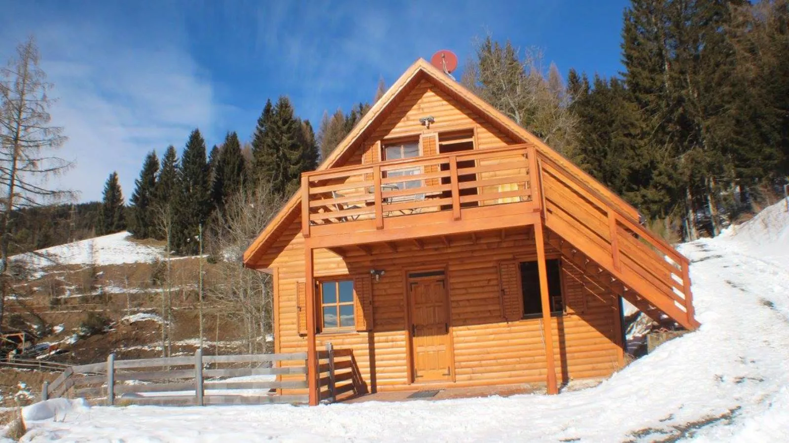 Karawankenpanorama L-Exterieur winter