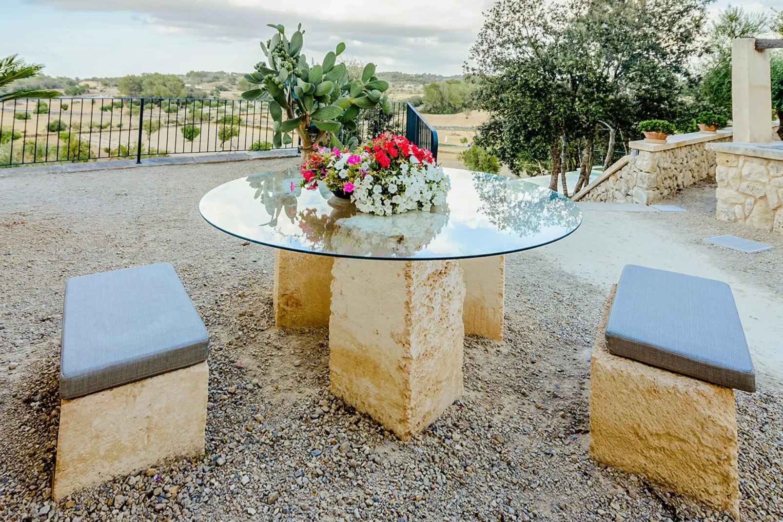 Es Turo Daviu, Finca 5StarsHome Mallorca-Terrasbalkon