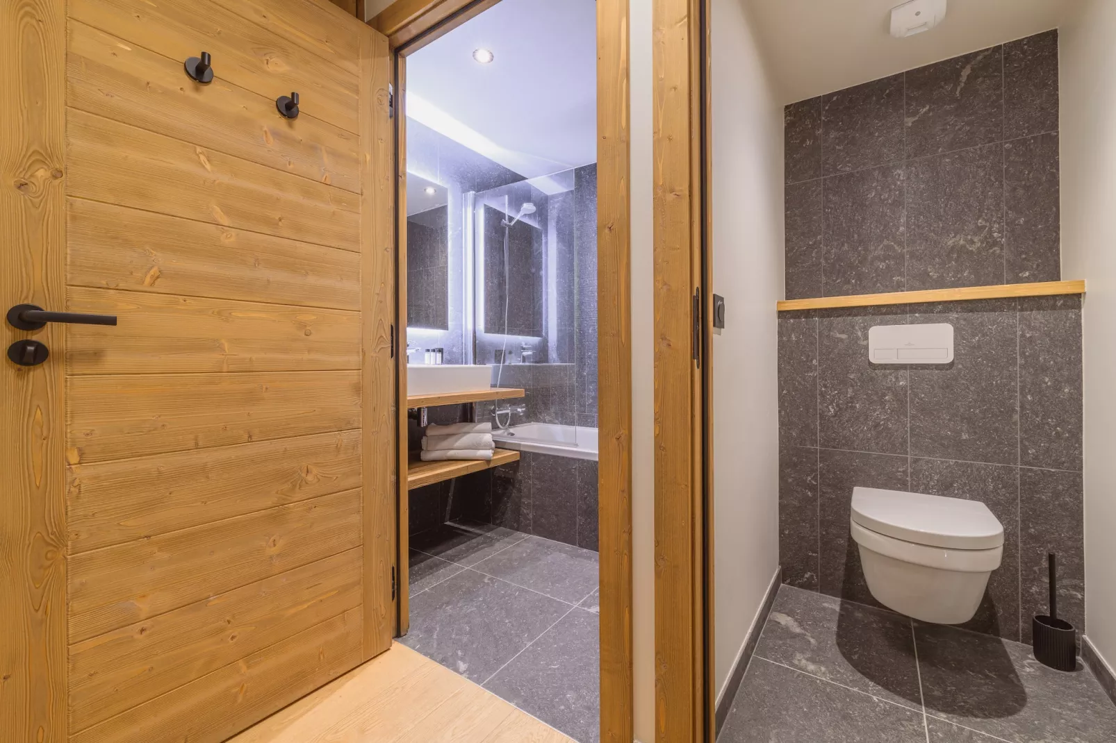 MEGEVE L’Eclat des Vériaz-A36S-Badkamer