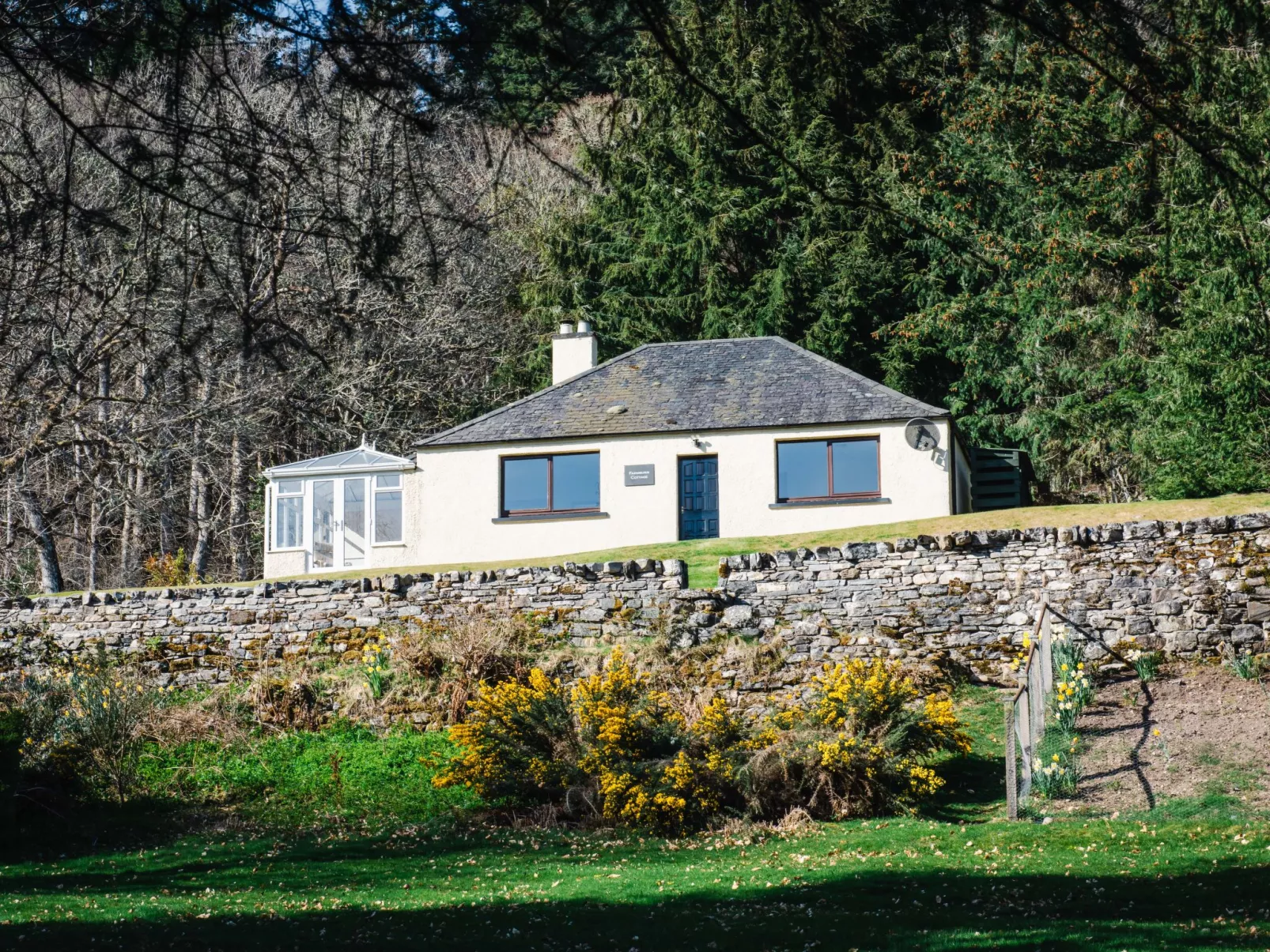 Farmburn Bothy-Buiten