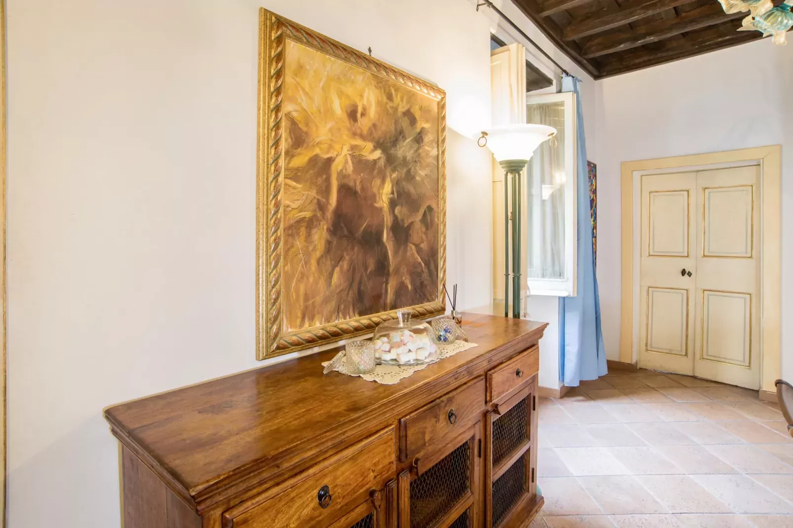 Trevi Fountain Apartment-Sfeer