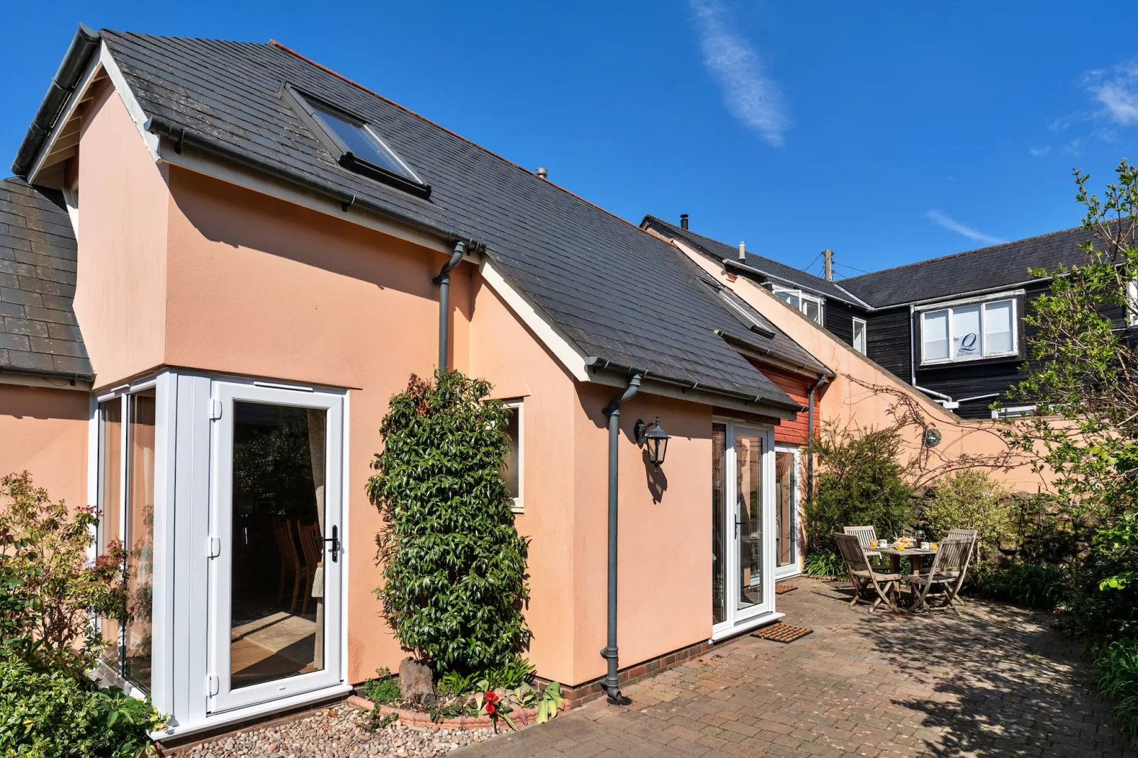 Cherry Tree Cottage-Tuinen zomer