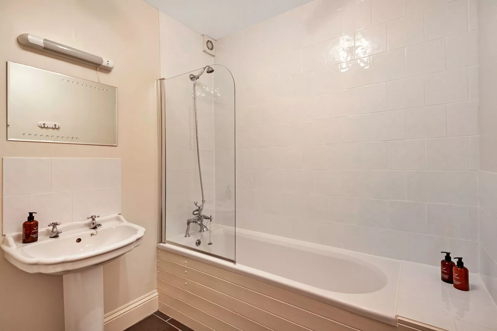 Loxley House-Badkamer