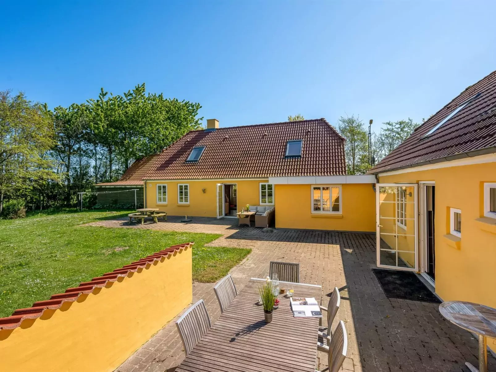 "Quirina" - 6km from the sea-Buiten