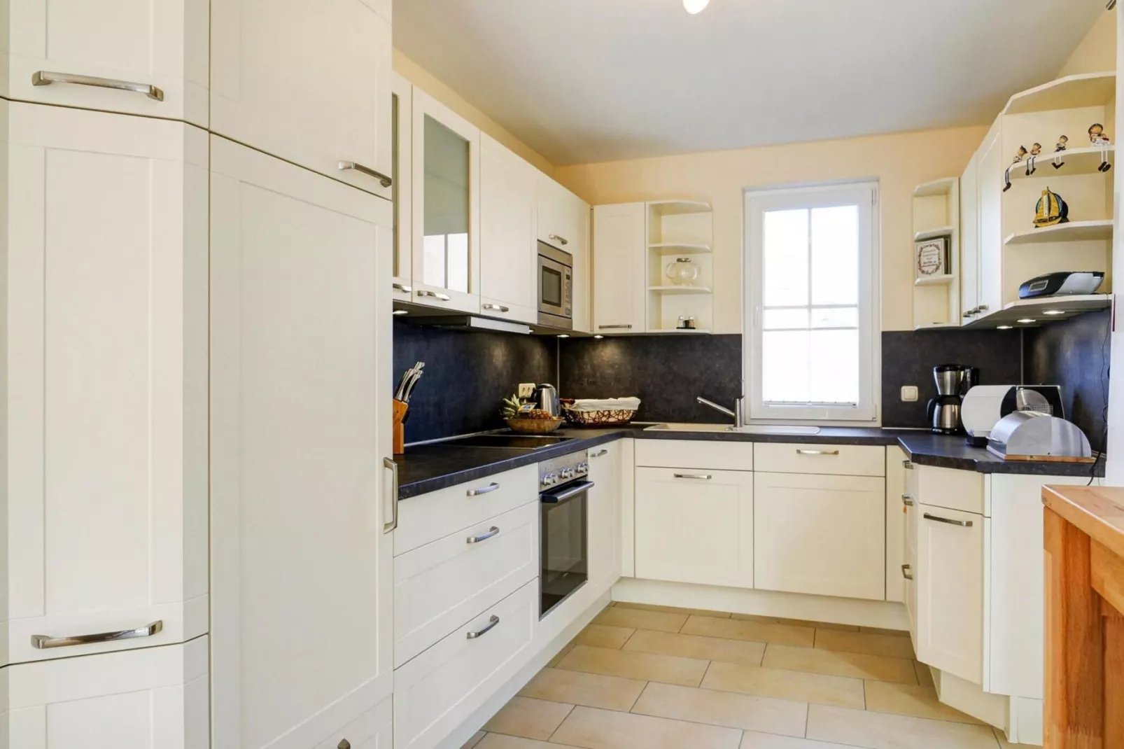 Ostseeresort Dampland-Reihenhaus Normalpreis-Keuken