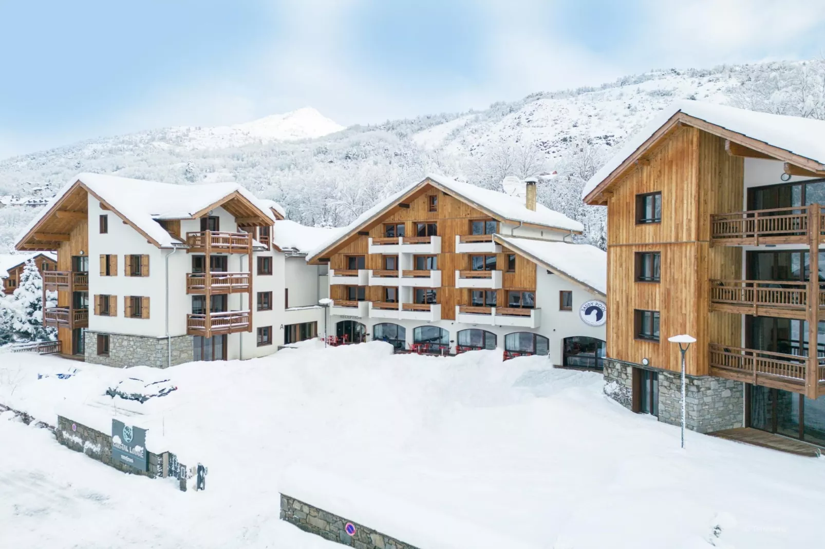 SERRE CHEVALIER Le Cristal Lodge-A38P-Exterieur winter
