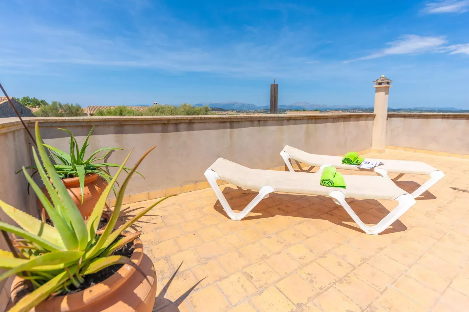 Son Monjo-Terrasbalkon