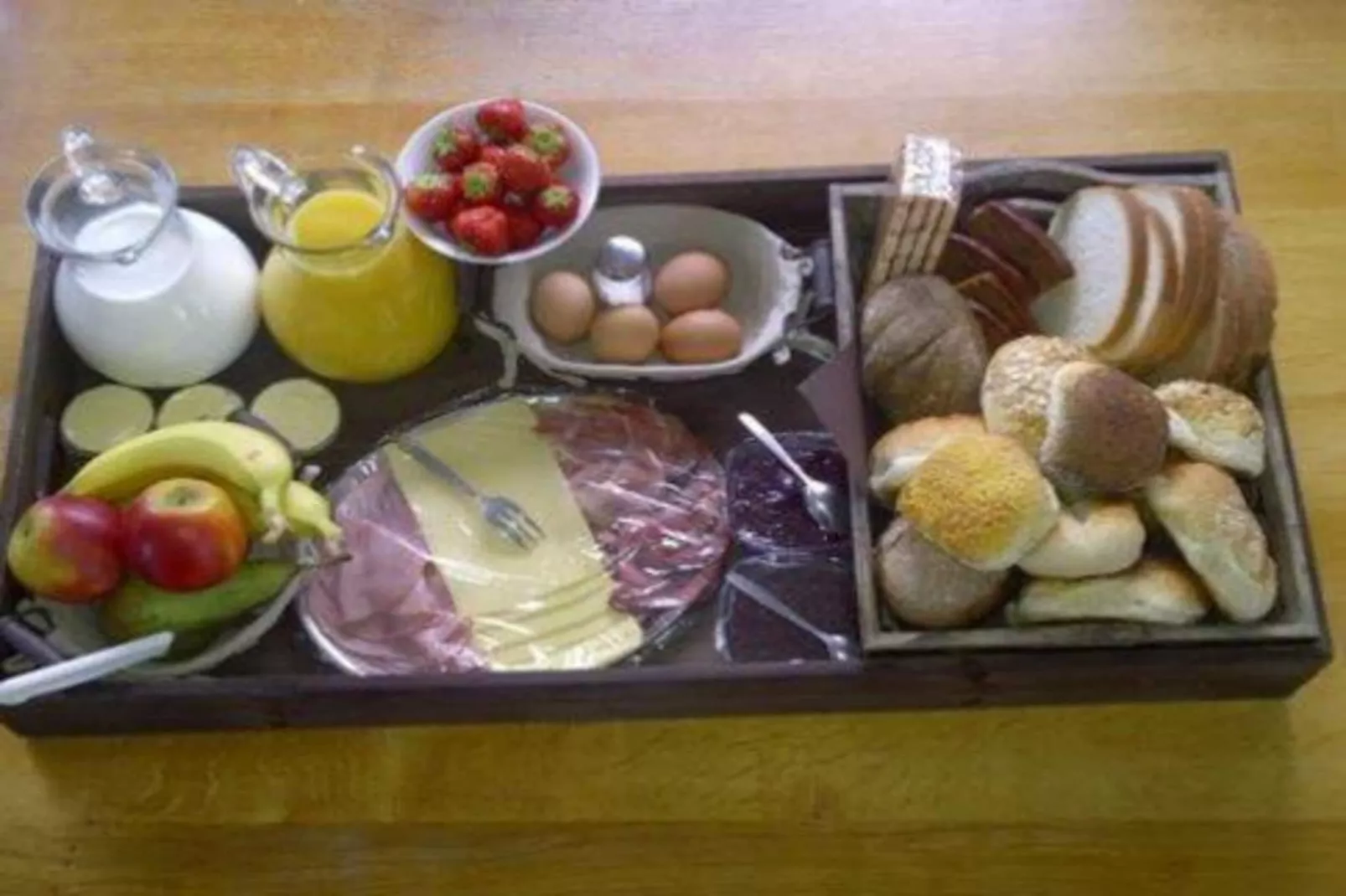 De woelige stal-Sfeer