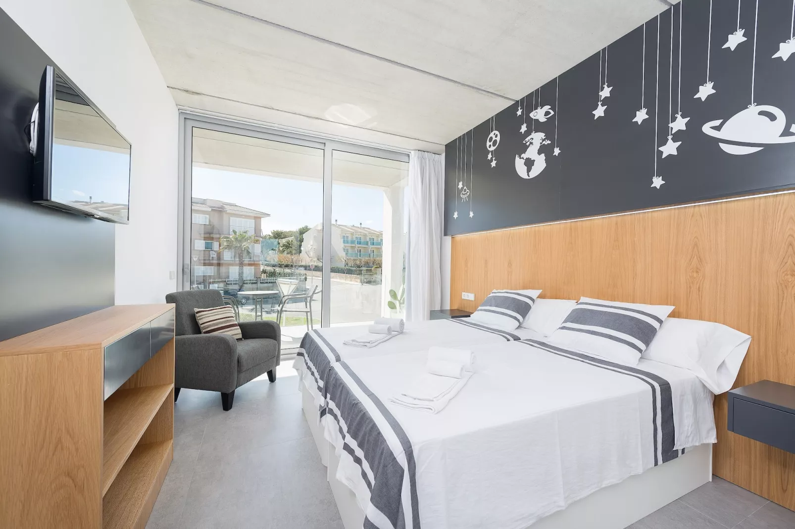 Villa Mar 18-Image-tags.