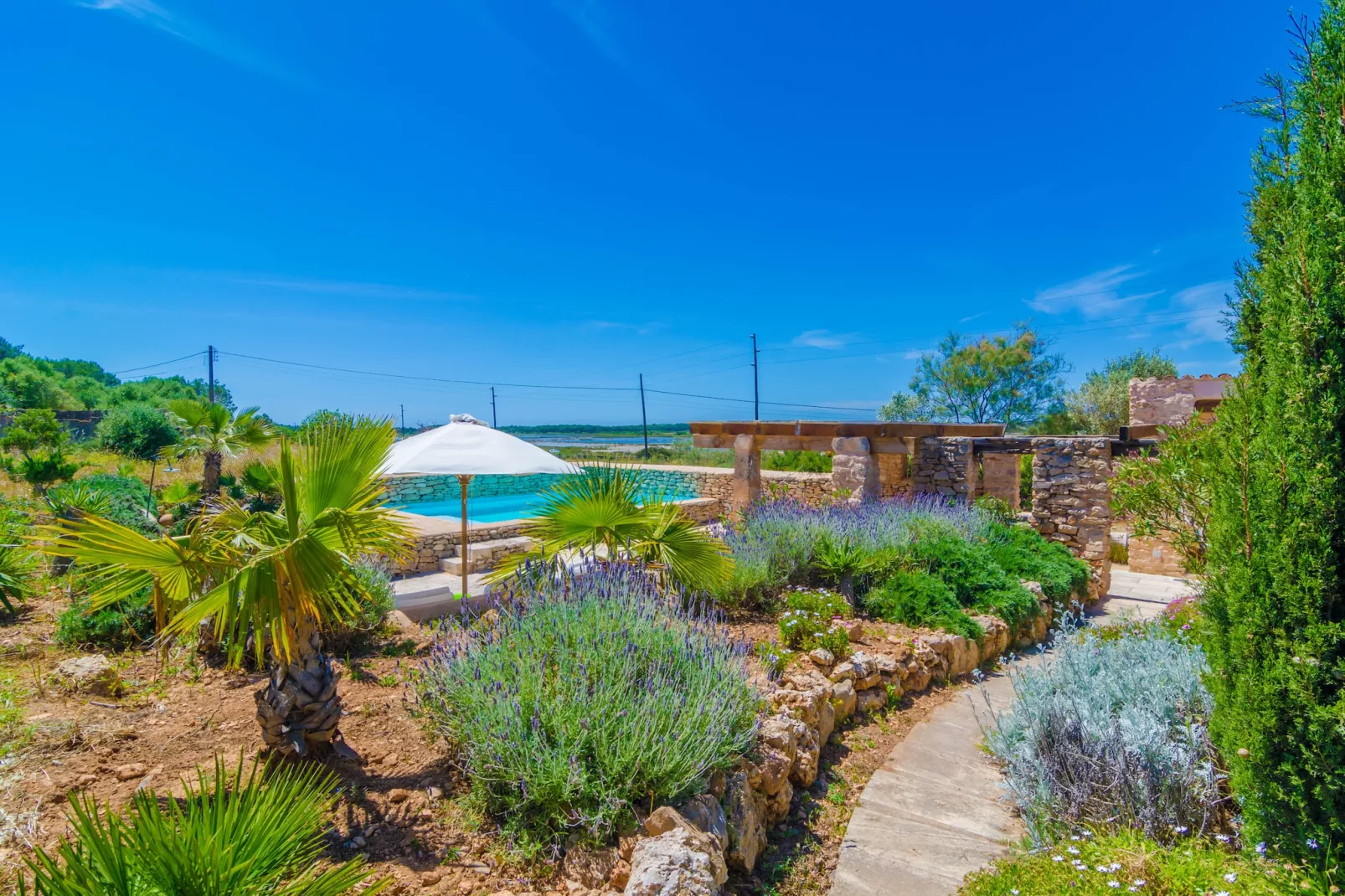 Villa Es MolÍ Des Trenc-Tuinen zomer