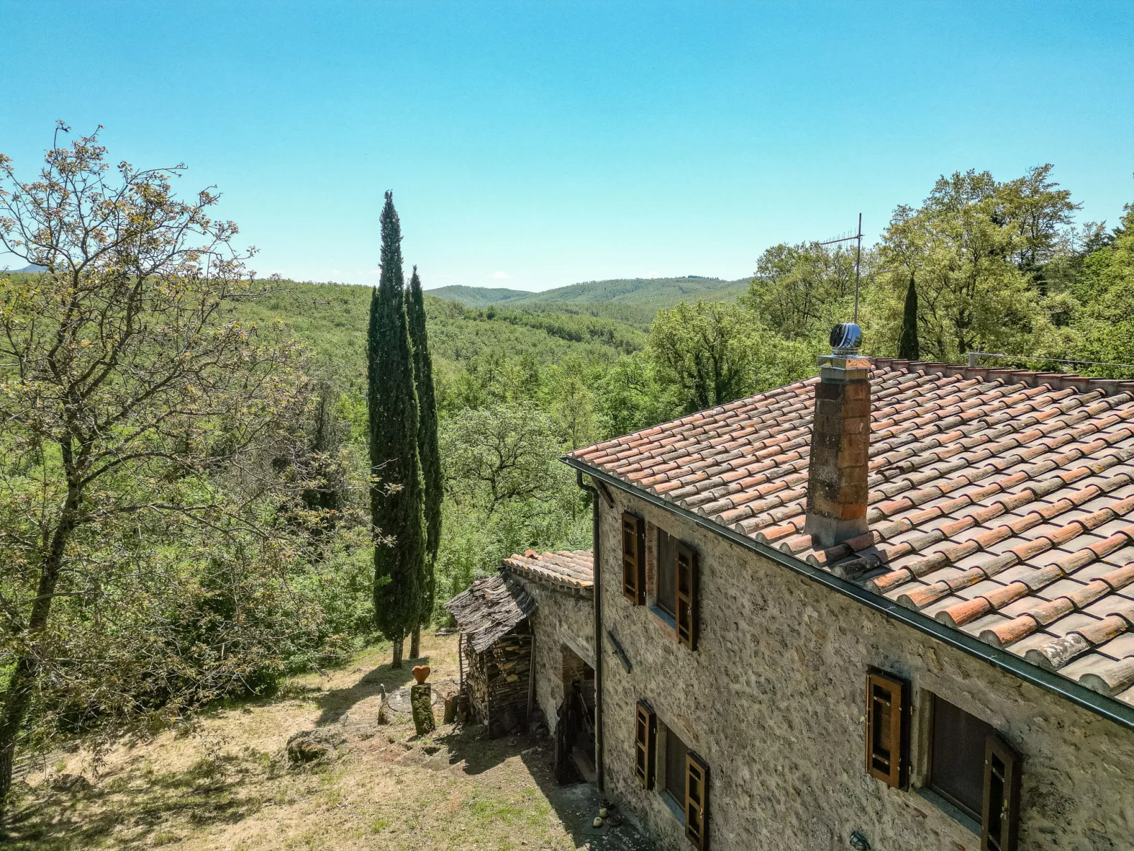 Il Grillo Parlante-Buiten