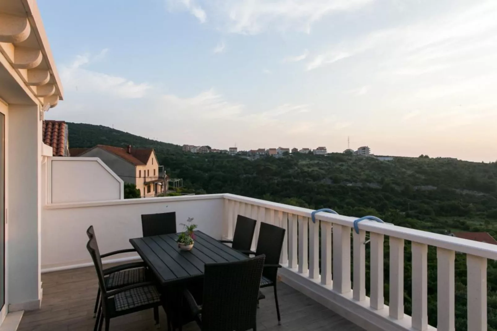 Apartments Villa Dubrovnik - Three Bedroom Apartment - Penthouse with Hot Tub-Buitenlucht