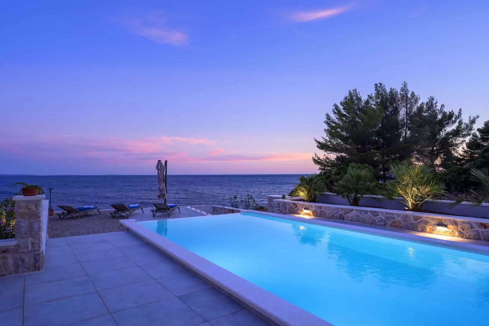 Villa Luce di Mare - Three Bedroom Villa with Pool-Zwembad
