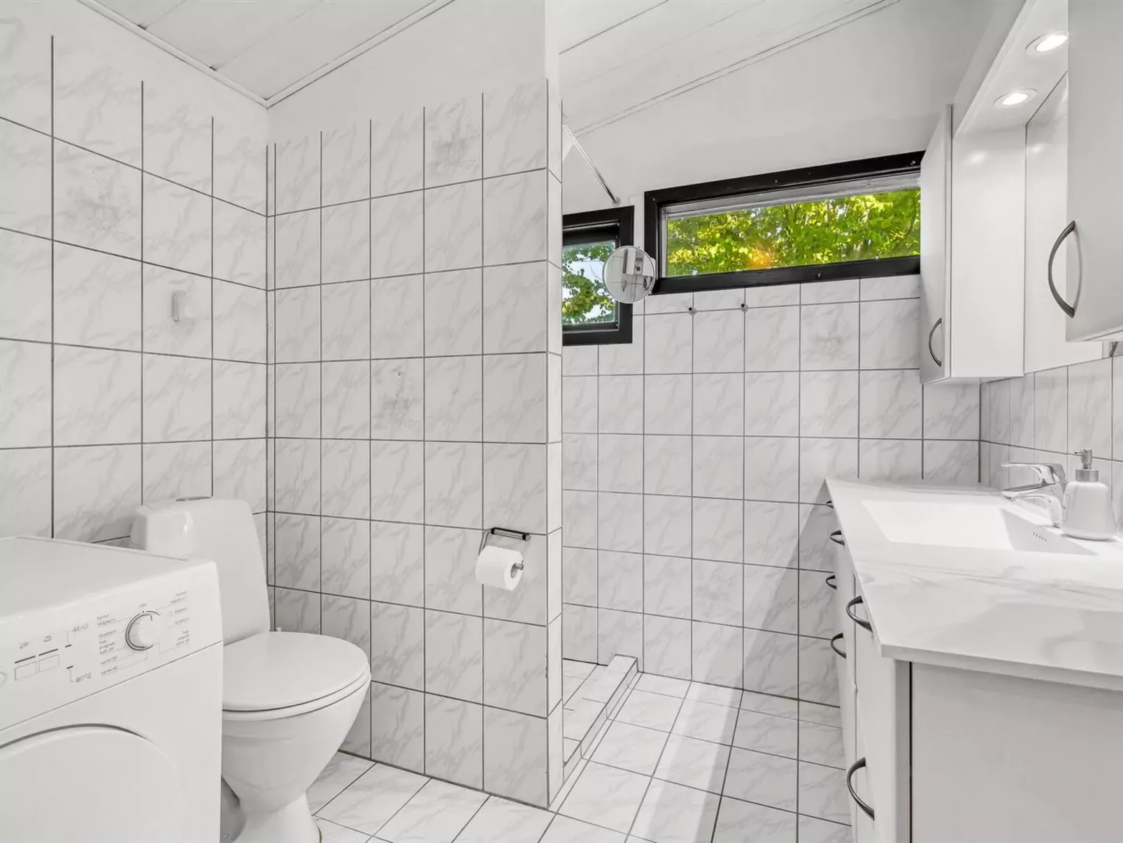 "Etly" - 900m from the sea-Buiten