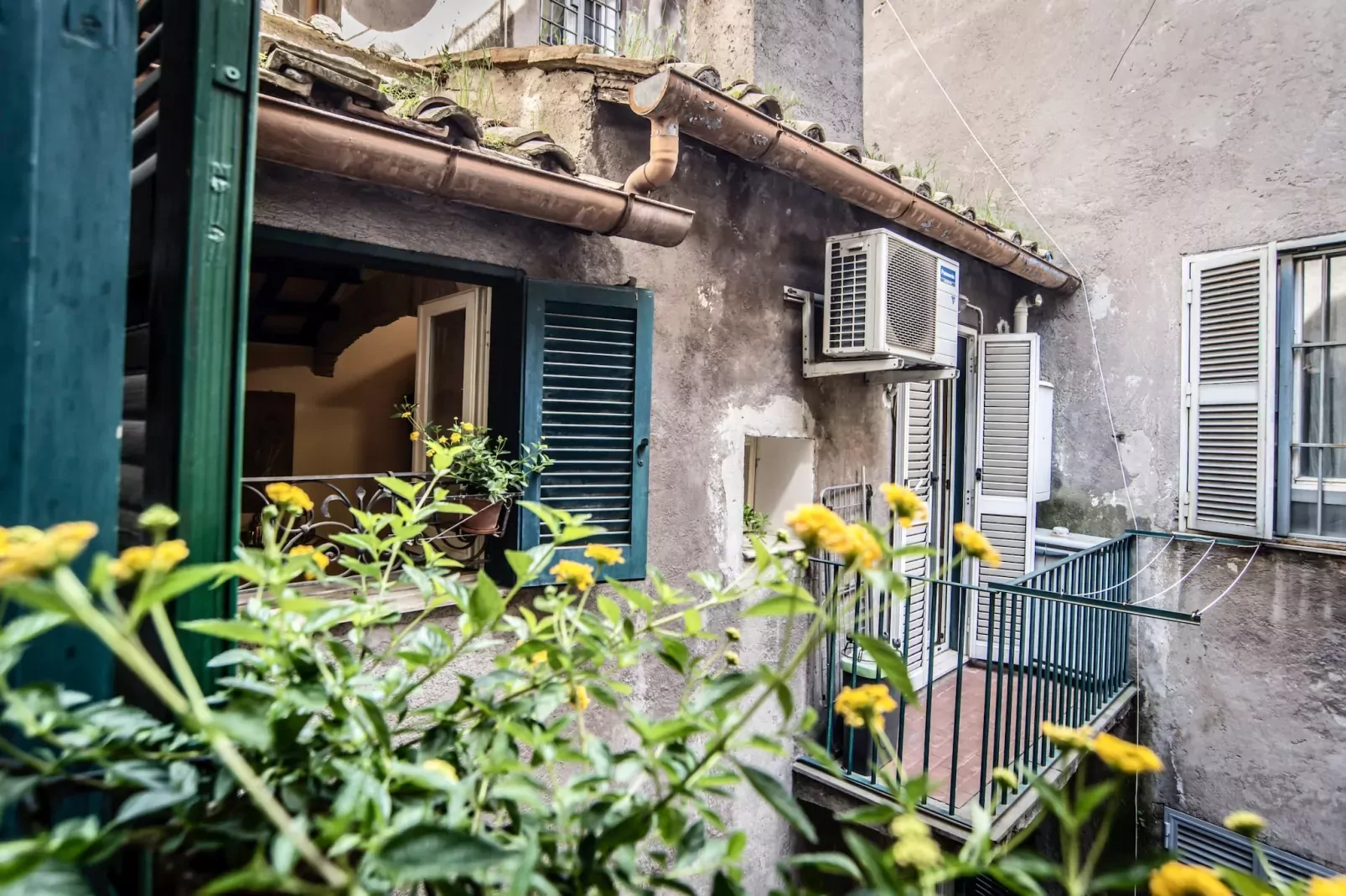 Trevi Fountain Apartment-Buitenlucht