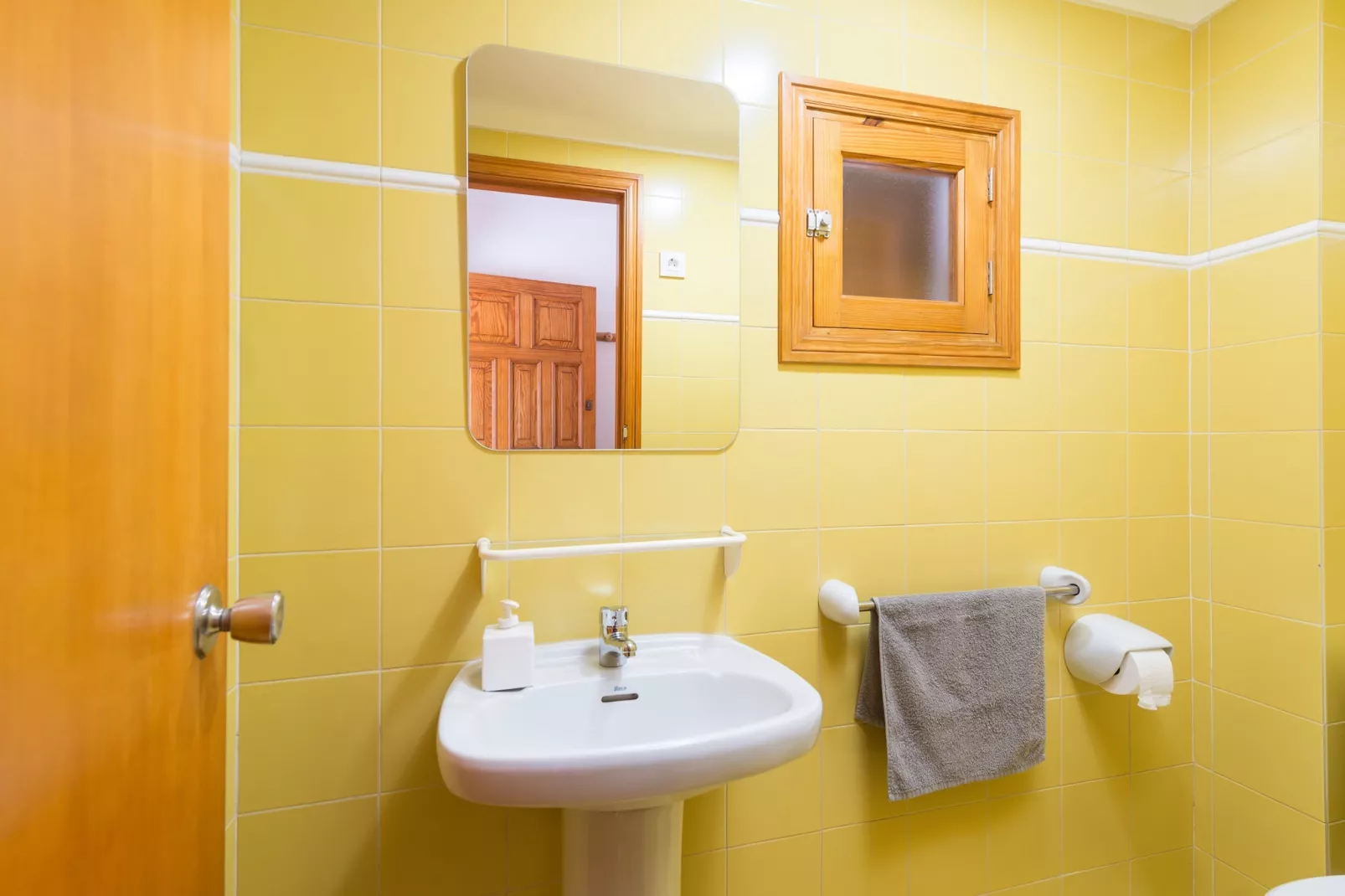 Ca Na Fina-Badkamer