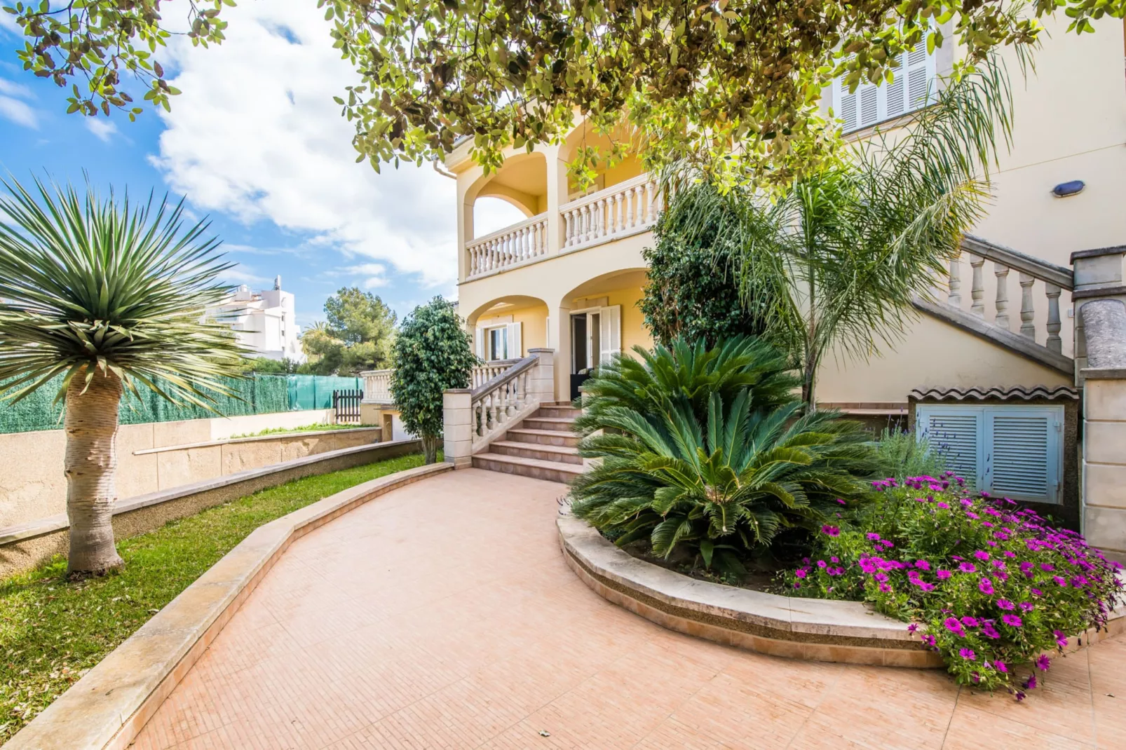 Villa Corb Mari-Tuinen zomer