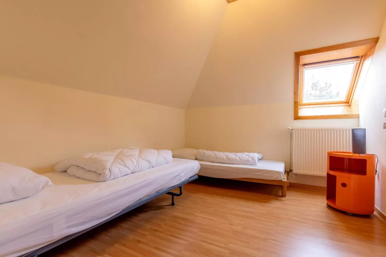At Home-Slaapkamer