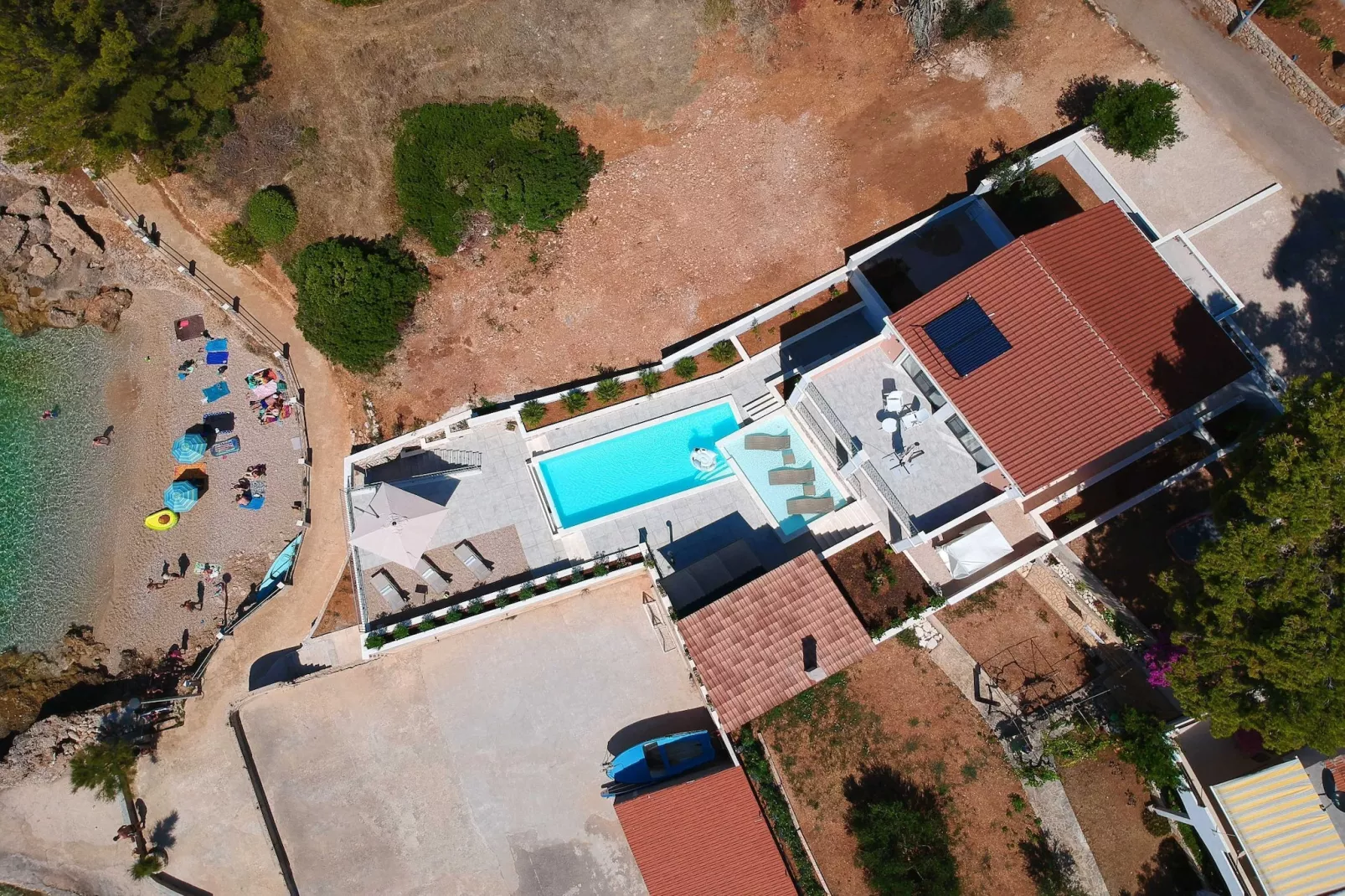 Sunlit Shores Beach Villa with Pool, Gym and Sauna - Three Bedroom Villa with Pool