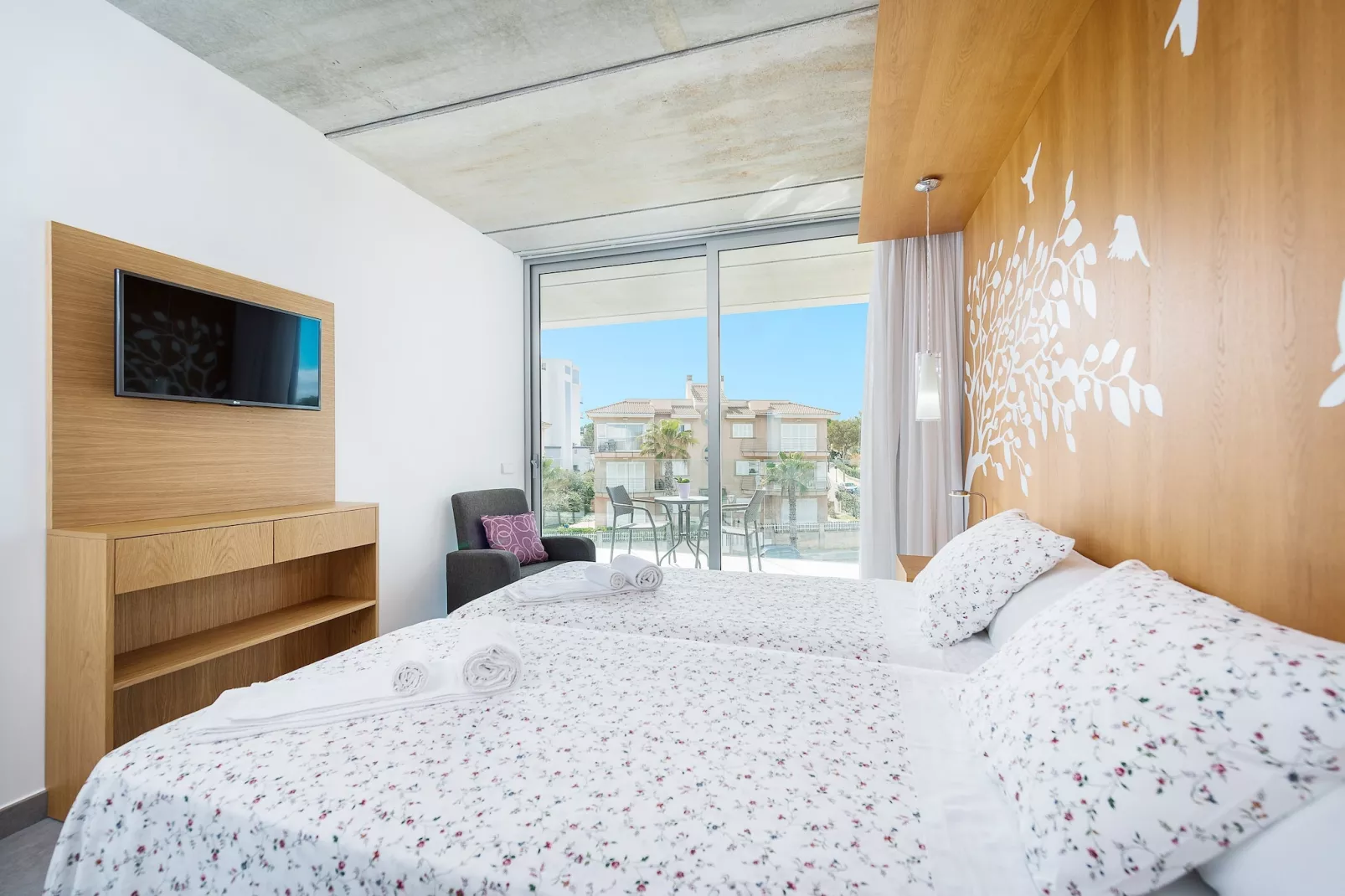Villa Mar 18-Image-tags.