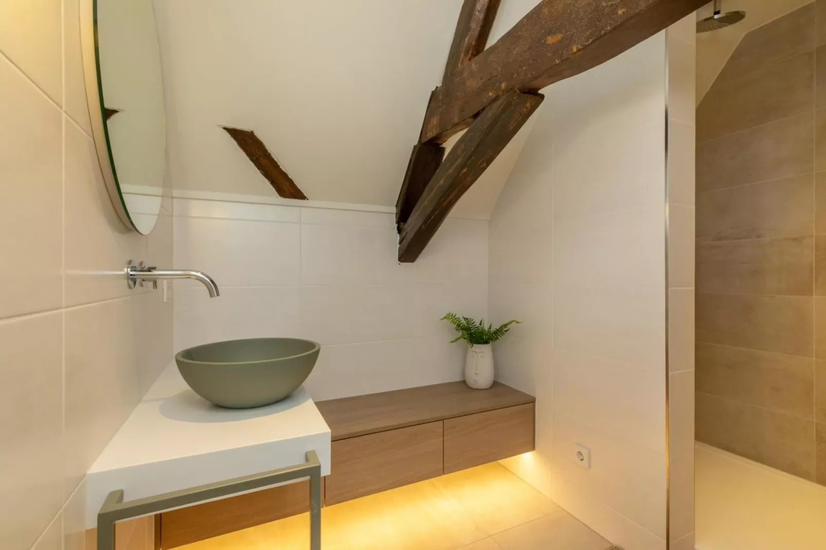 Vakantiehuis 'Boerderij Molenhof' - Stationsweg 5  Heinkenszand-Badkamer