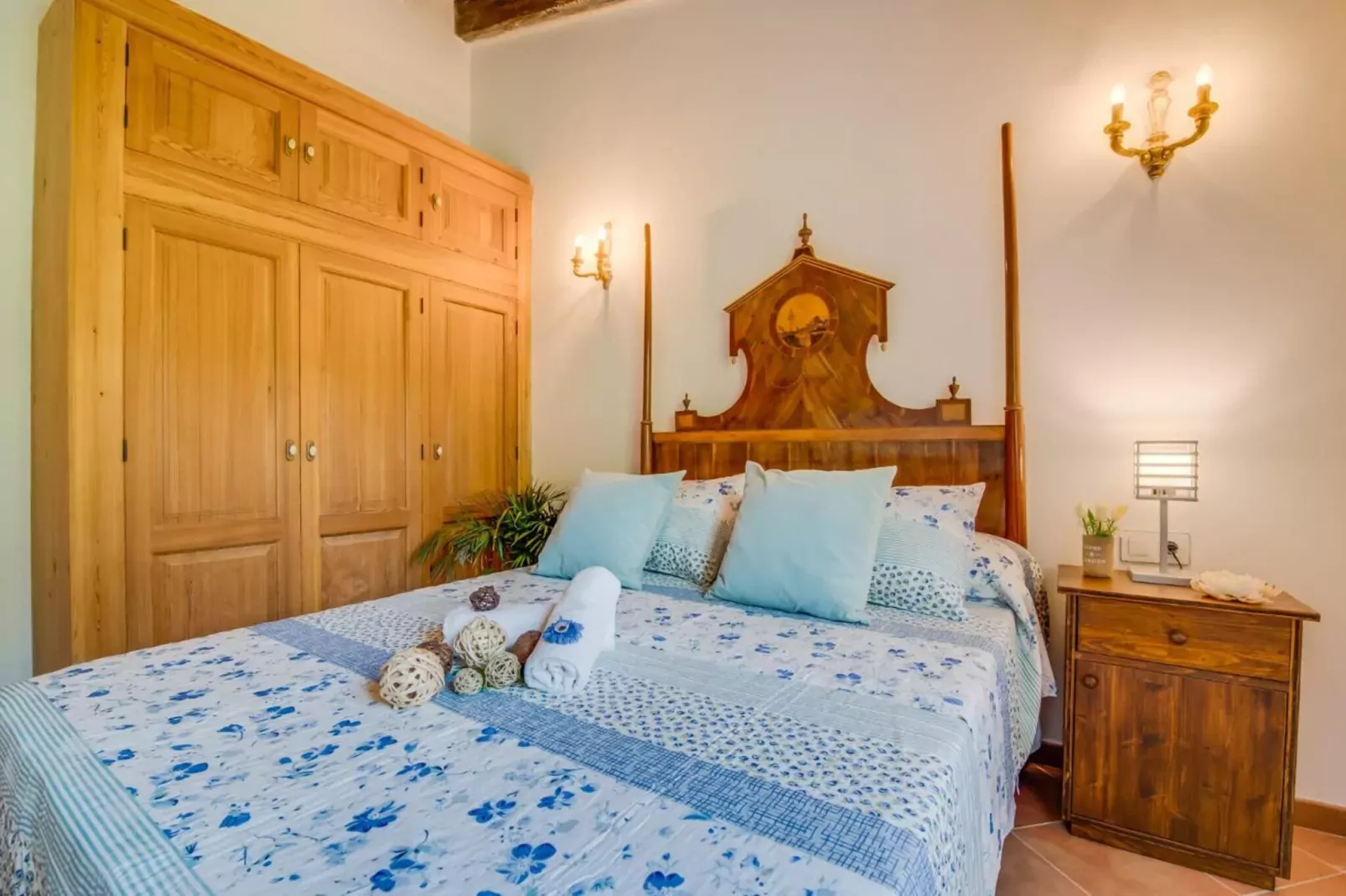 Ses Comes-Slaapkamer