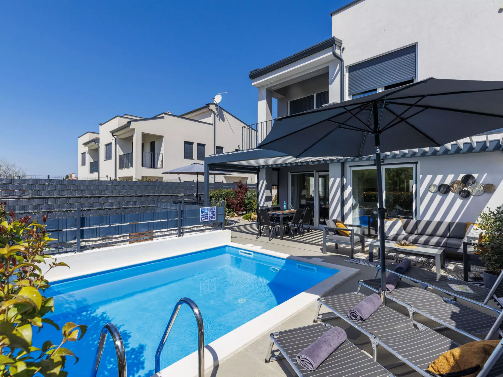 Villa Mira-Buiten